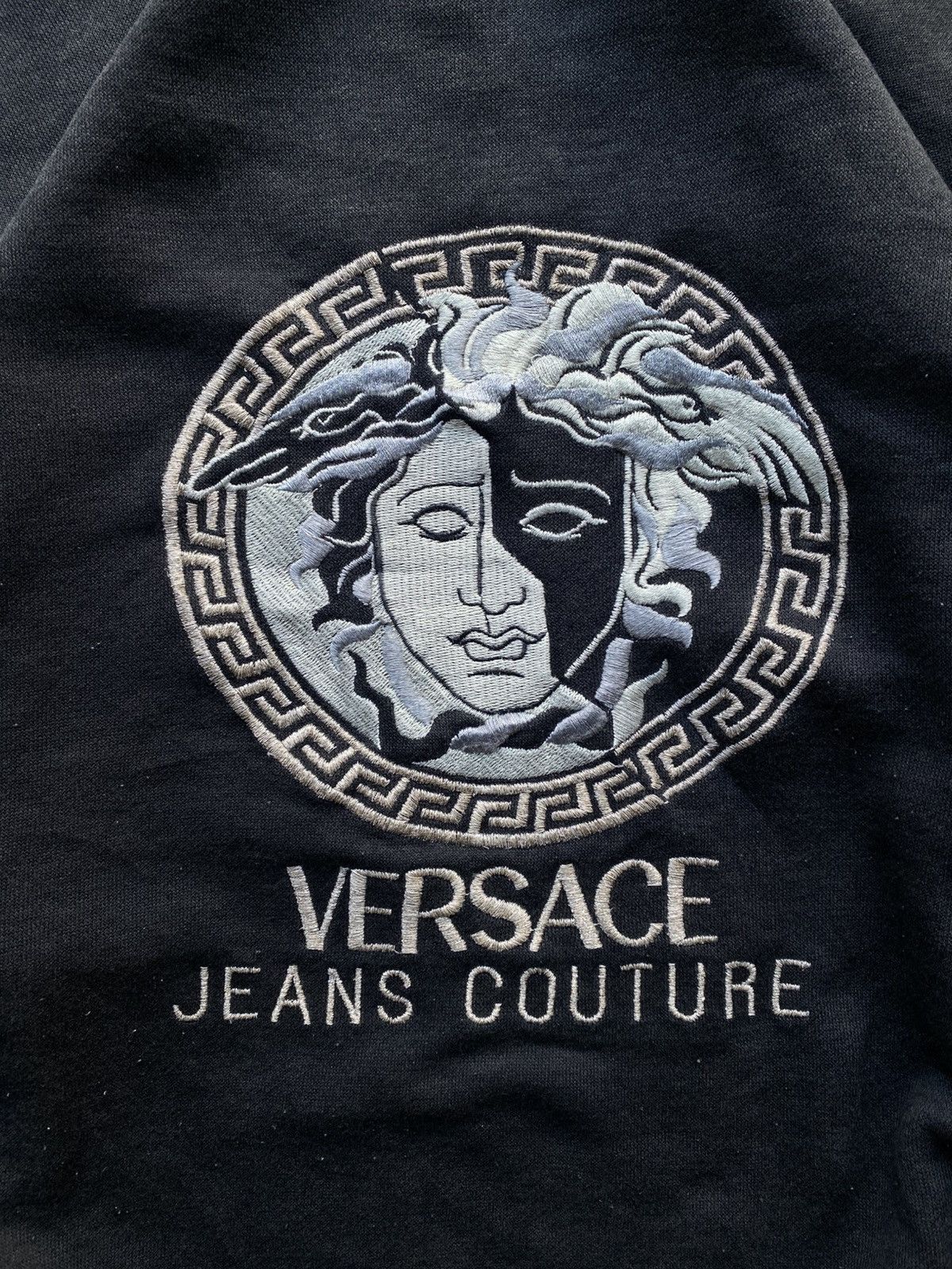 Versace VTG 90’s Versace Jeans Couture Medusa Sweater Size US M / EU 48-50 / 2 - 5 Thumbnail