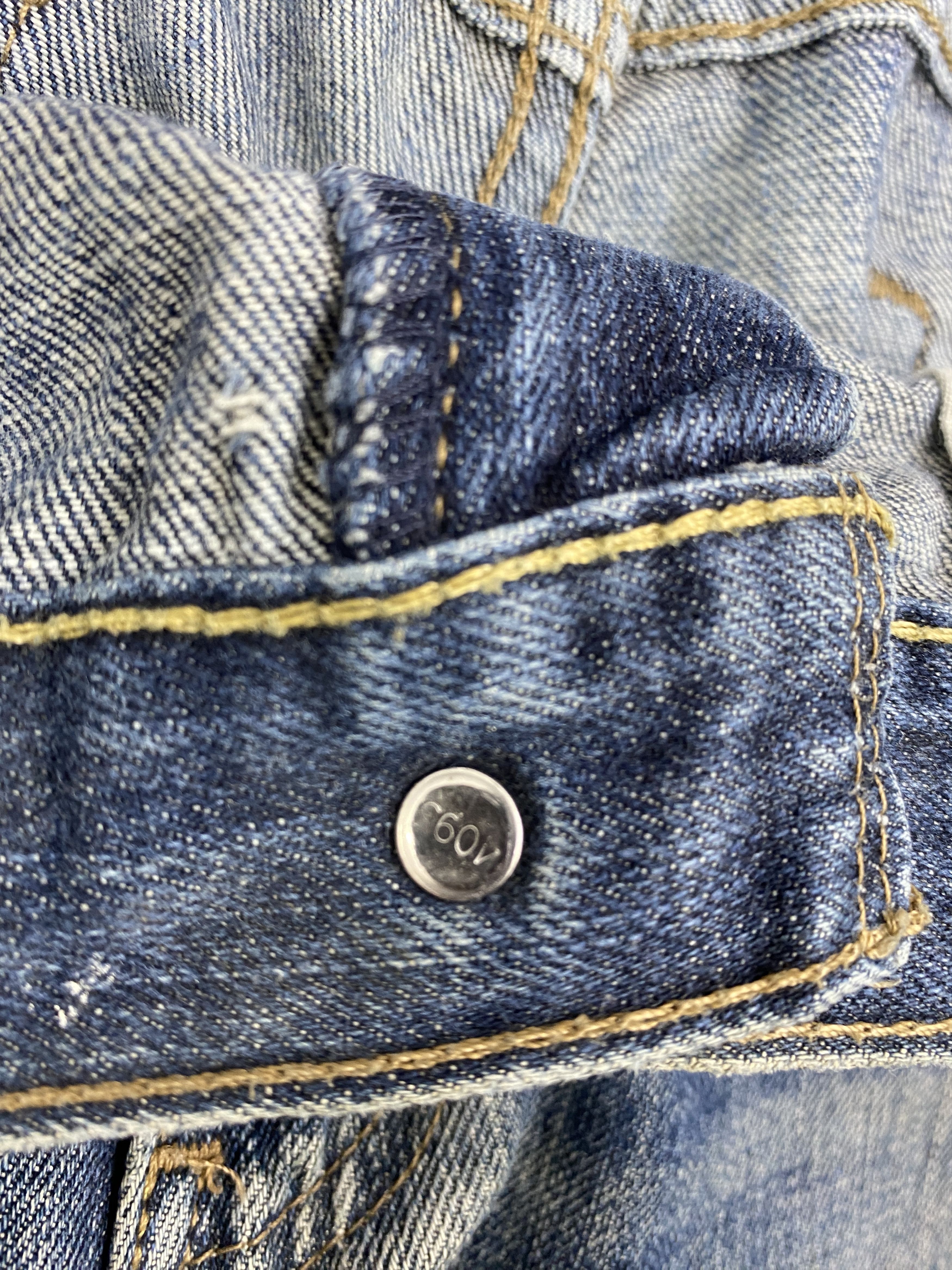 Levi's × Vintage Vintage Distressed Levis 559 Faded Blue Jeans Size US 35 - 3 Thumbnail
