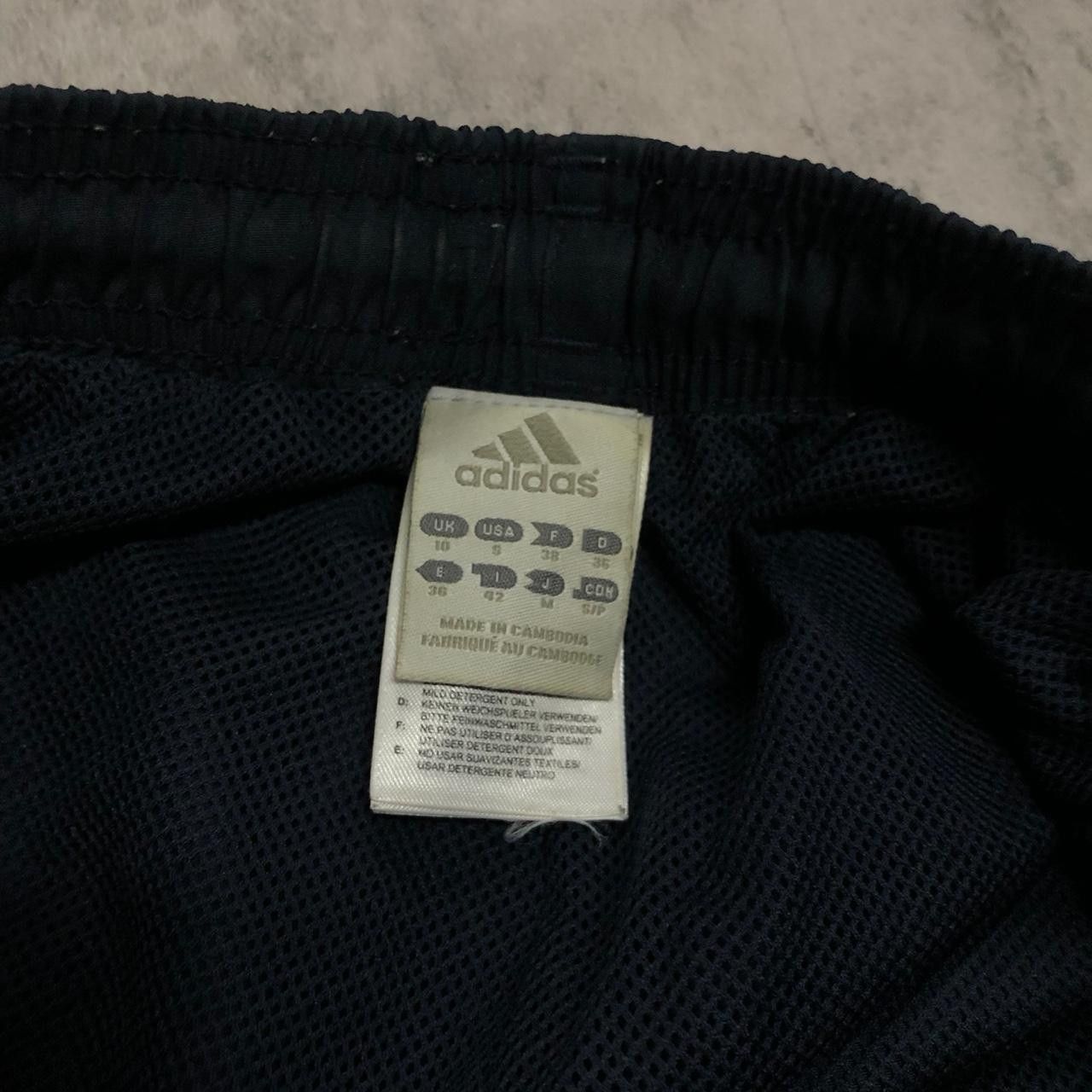 Adidas Adidas black & white 3-stripe track pants sportswear Size US 30 / EU 46 - 3 Thumbnail