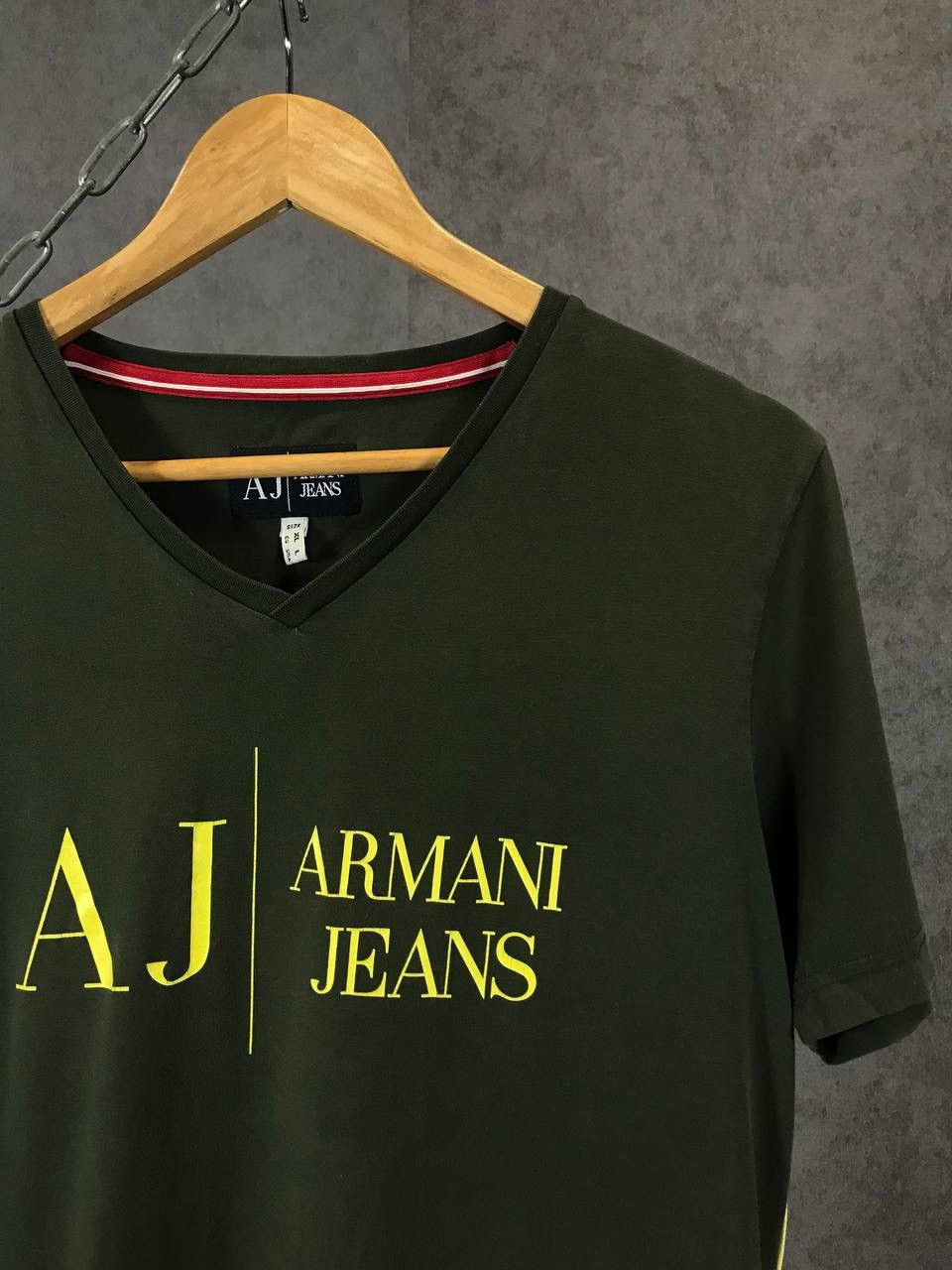 Armani × Designer Armani Jeans designer v neck tee Size US M / EU 48-50 / 2 - 2 Thumbnail