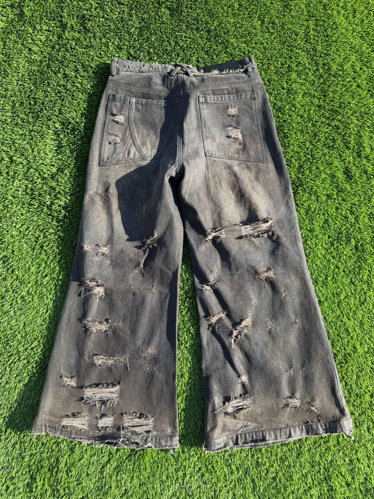 Other Ollivion Distressed Flared Jeans Size US 30 / EU 46 - 3 Thumbnail