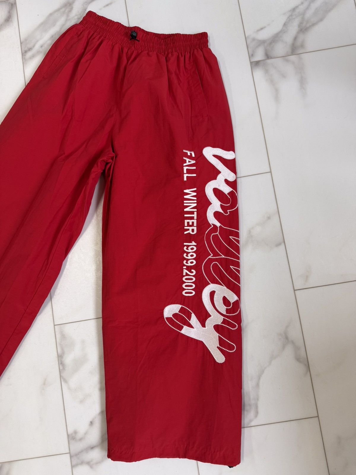 Vale VALE BIG SIGNATURE SWISH Size US 35 - 2 Thumbnail
