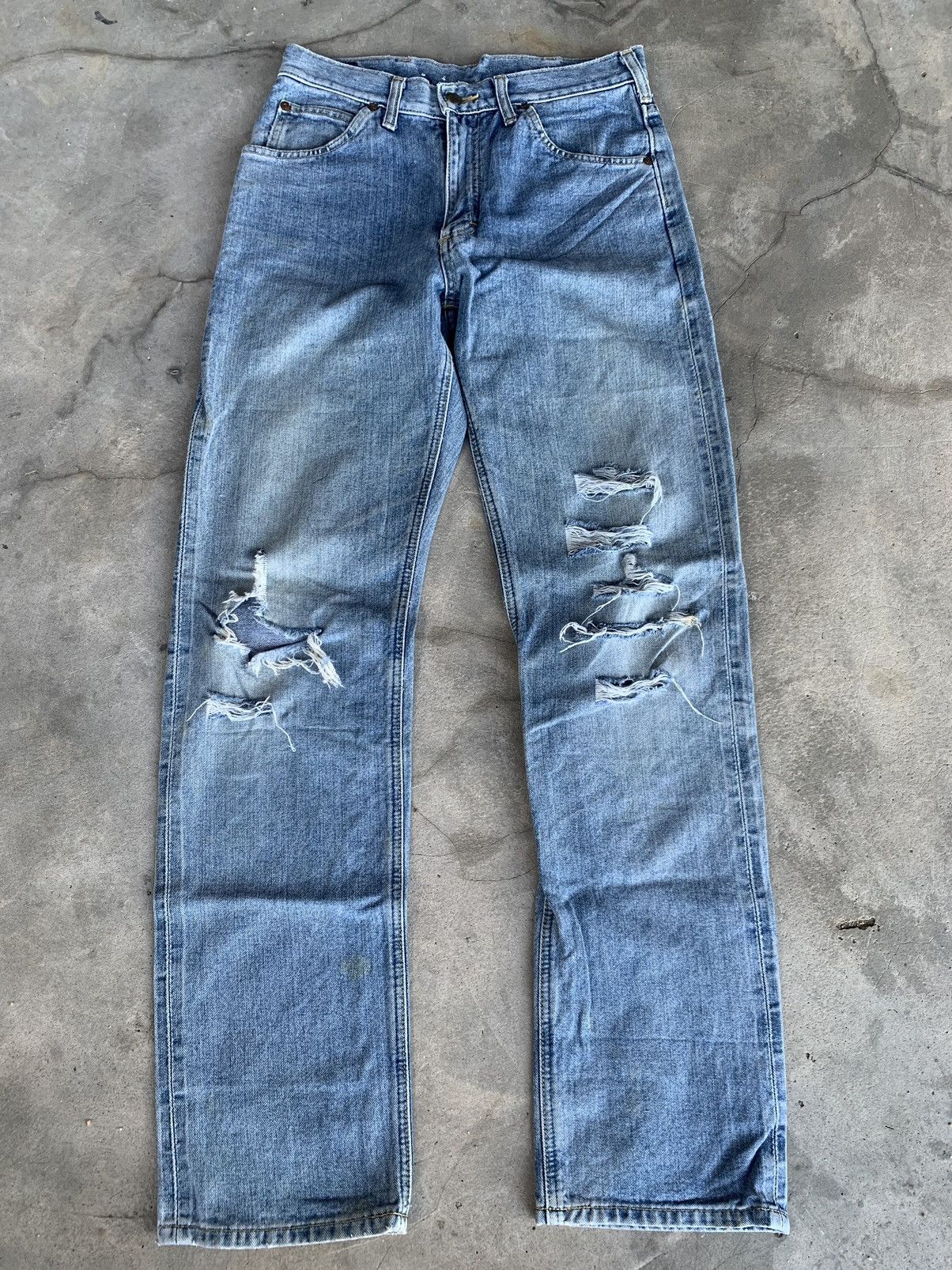 Lee DISTRESSED LEE RIDER LEF HAND SELVEDGE. Size US 30 / EU 46 - 1 Thumbnail