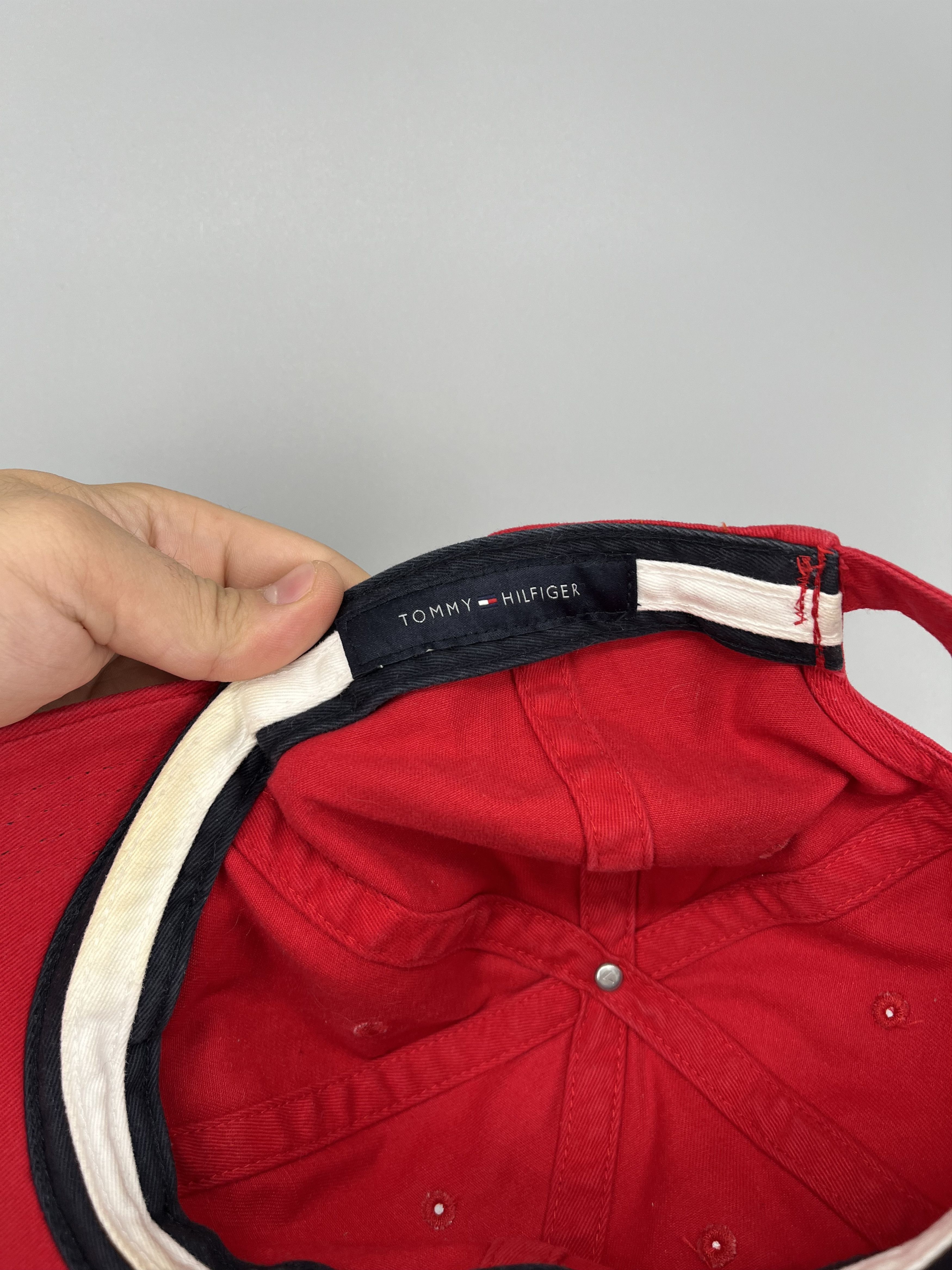 Tommy Hilfiger × Vintage Vintage Tommy Hilfiger Grey Cap one Size 90s streetwear Y2K Size ONE SIZE - 5 Thumbnail