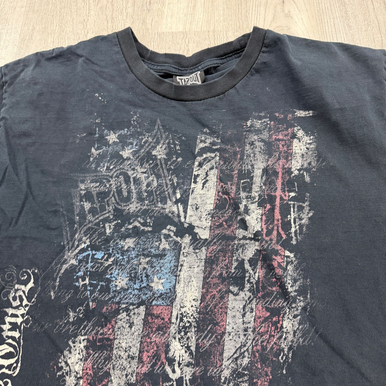 Vintage Vintage Tapout USA Skull Shirt Men's Medium Black MMA Size US M / EU 48-50 / 2 - 3 Thumbnail