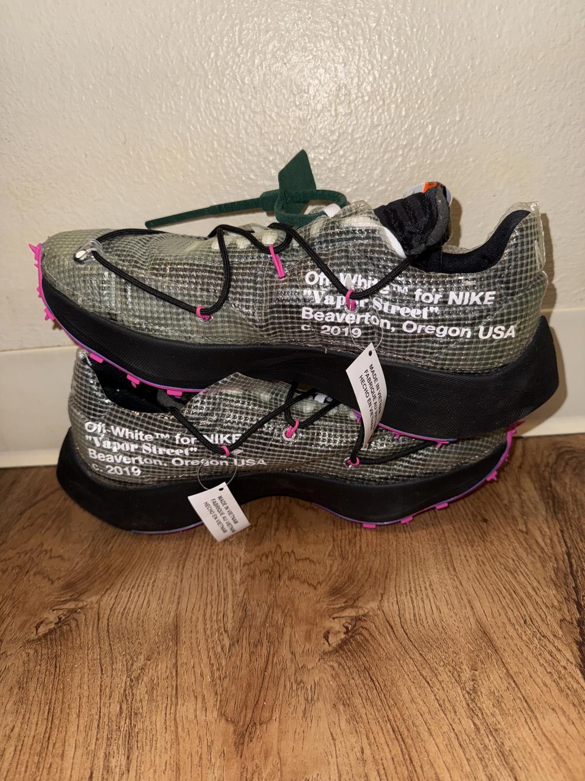 Nike Nike Vapor Street Off-White Laser Fuschia (Women’s) Size US 11.5 / IT 41.5 - 7 Thumbnail