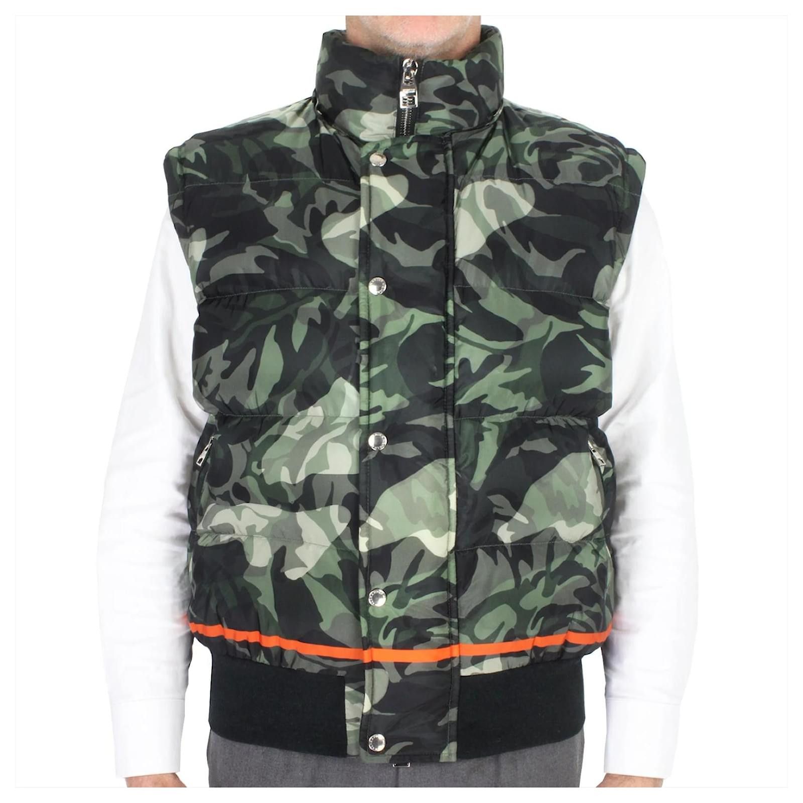 Alexander McQueen Rose Camo Puffer Down Jacket w/ removable Hood & Sleeves XL Size US XL / EU 56 / 4 - 5 Thumbnail