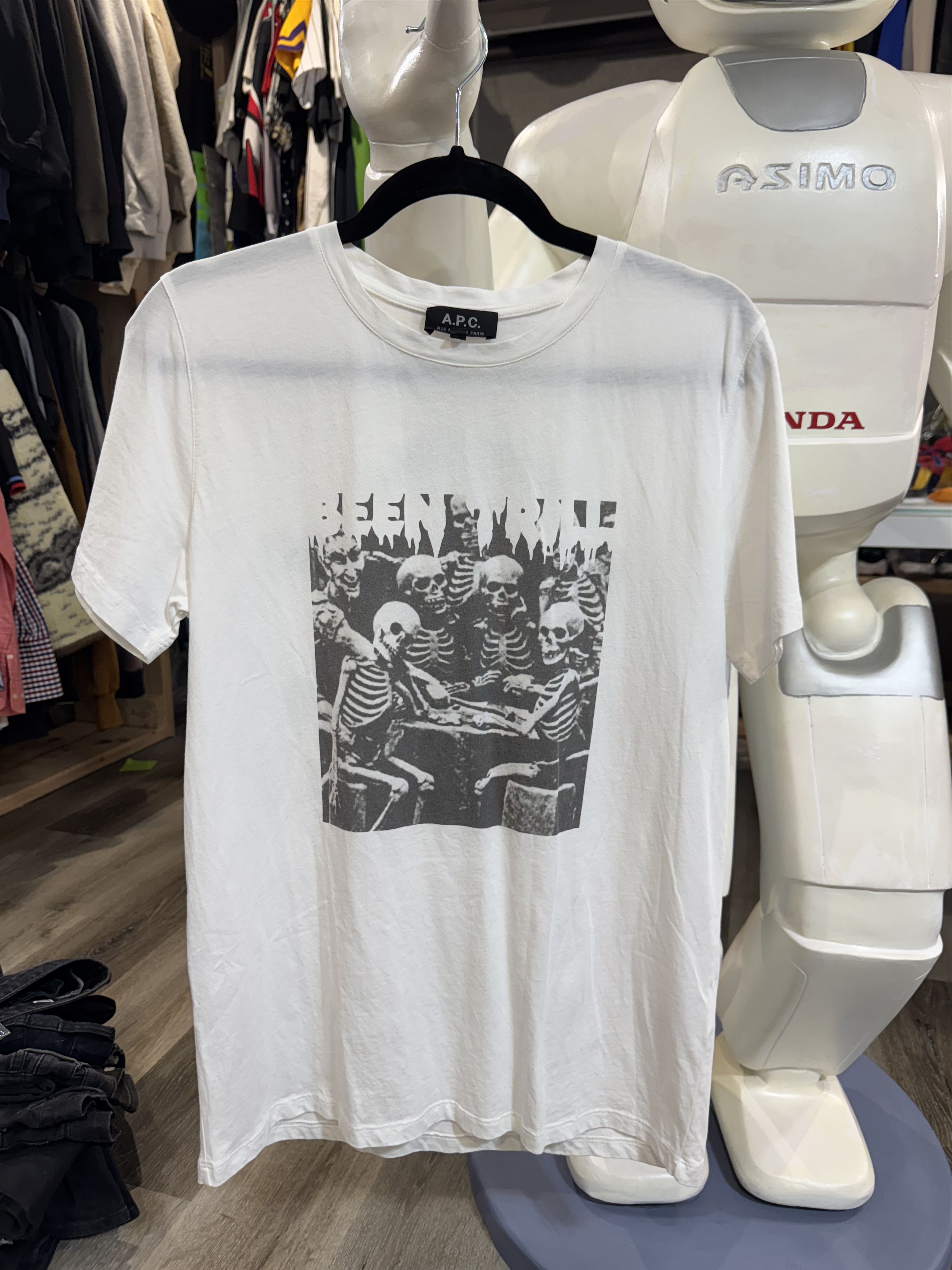 A.P.C. × Kanye West Trippy Symphony by A.P.C. Black Tag Standard by Jean Touitou Size US S / EU 44-46 / 1 - 1 Thumbnail
