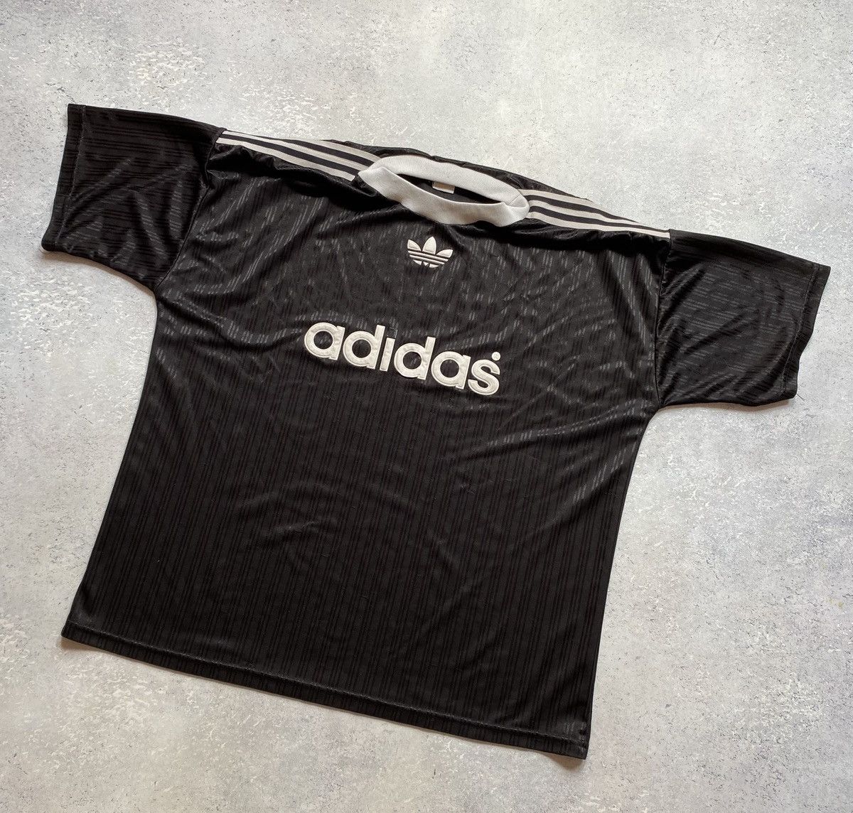 Adidas Vintage Adidas T-Shirt Size US XL / EU 56 / 4 - 2 Thumbnail