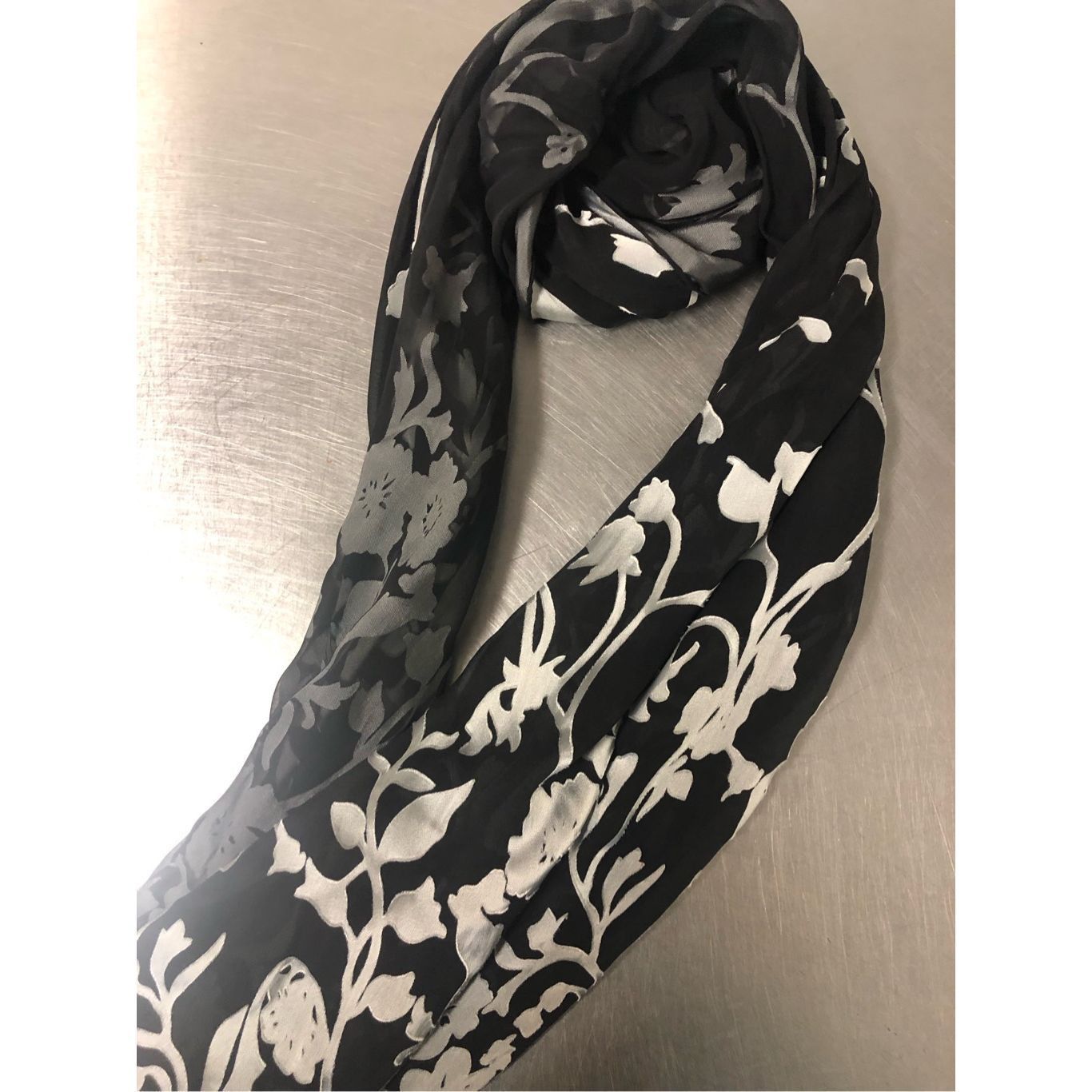 Other Silk-Route Women’s Black and Silver Floral and Vine Large Sc Size ONE SIZE - 1 Thumbnail