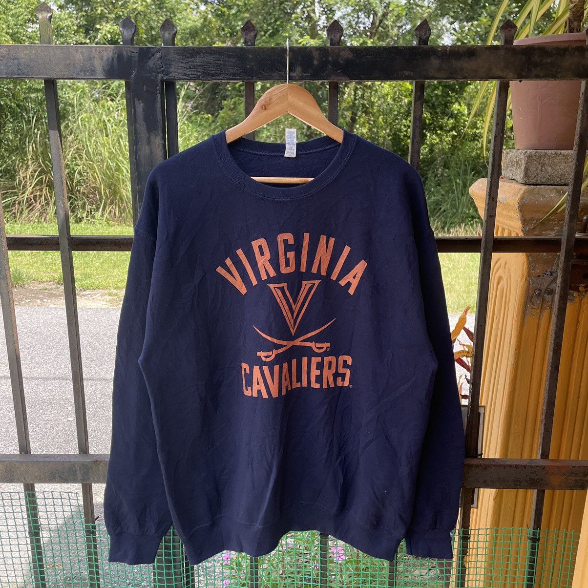 Vintage 🔥🔥Vintage Virginia Cavaliers Big Logo Spellout Sweatshirts Size US M / EU 48-50 / 2 - 1 Thumbnail