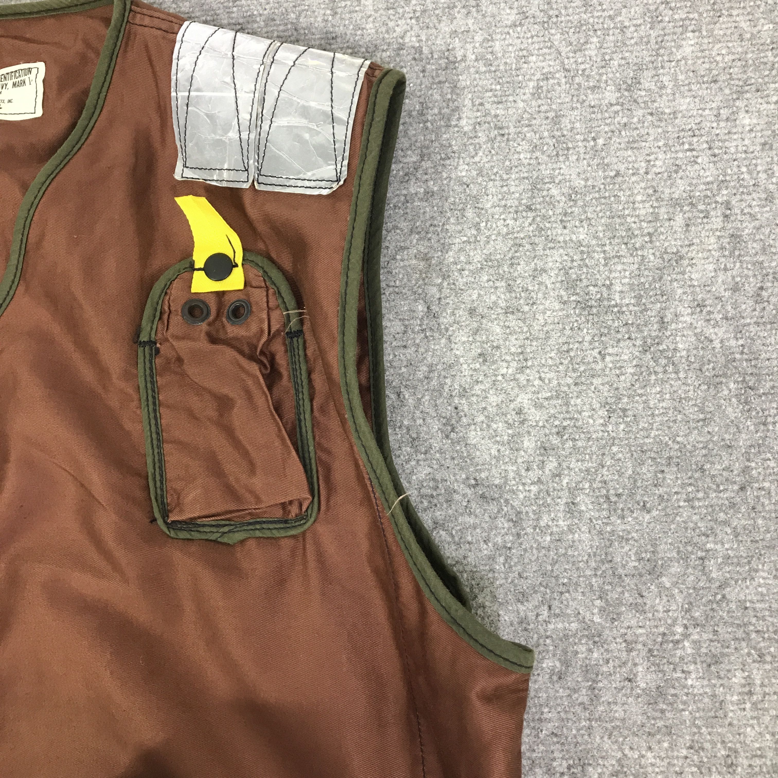 Vintage US ARMY VEST LIFE PERSERVER VEST K80B5 Size US M / EU 48-50 / 2 - 5 Thumbnail