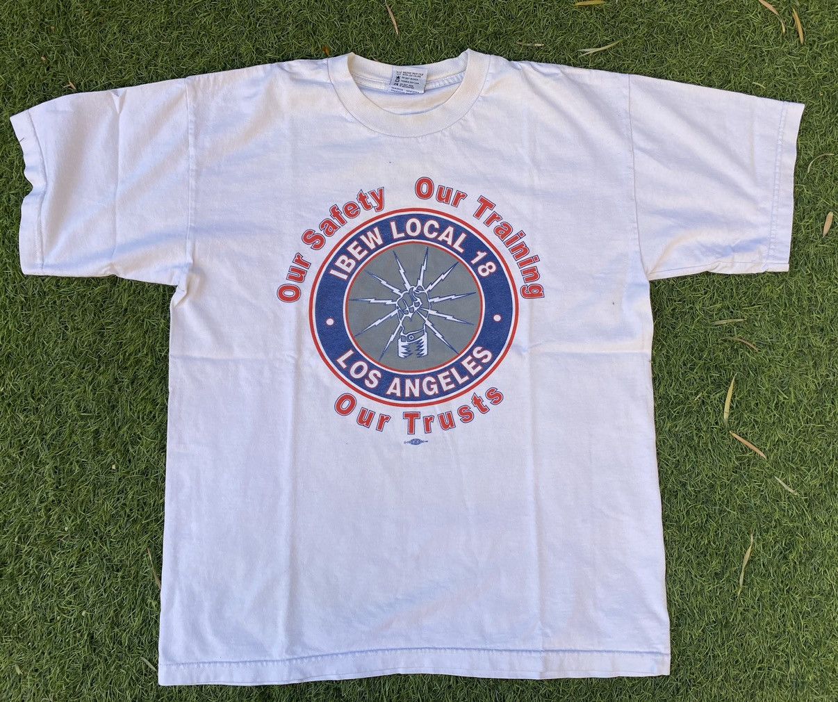 Vintage Vintage 90s La Force T Shirt Size US L / EU 52-54 / 3 - 1 Thumbnail