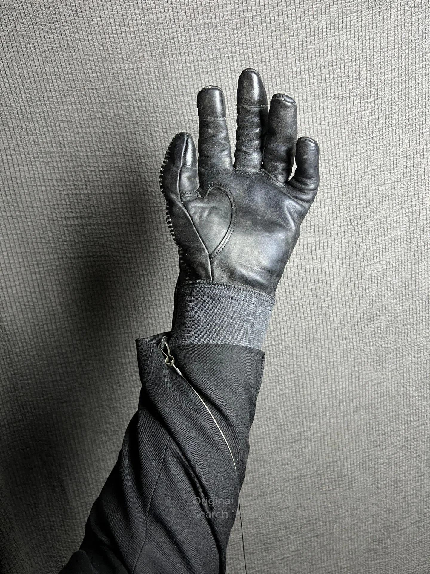 D.Hygen d hygen leather zip gloves for men. Size ONE SIZE - 4 Thumbnail