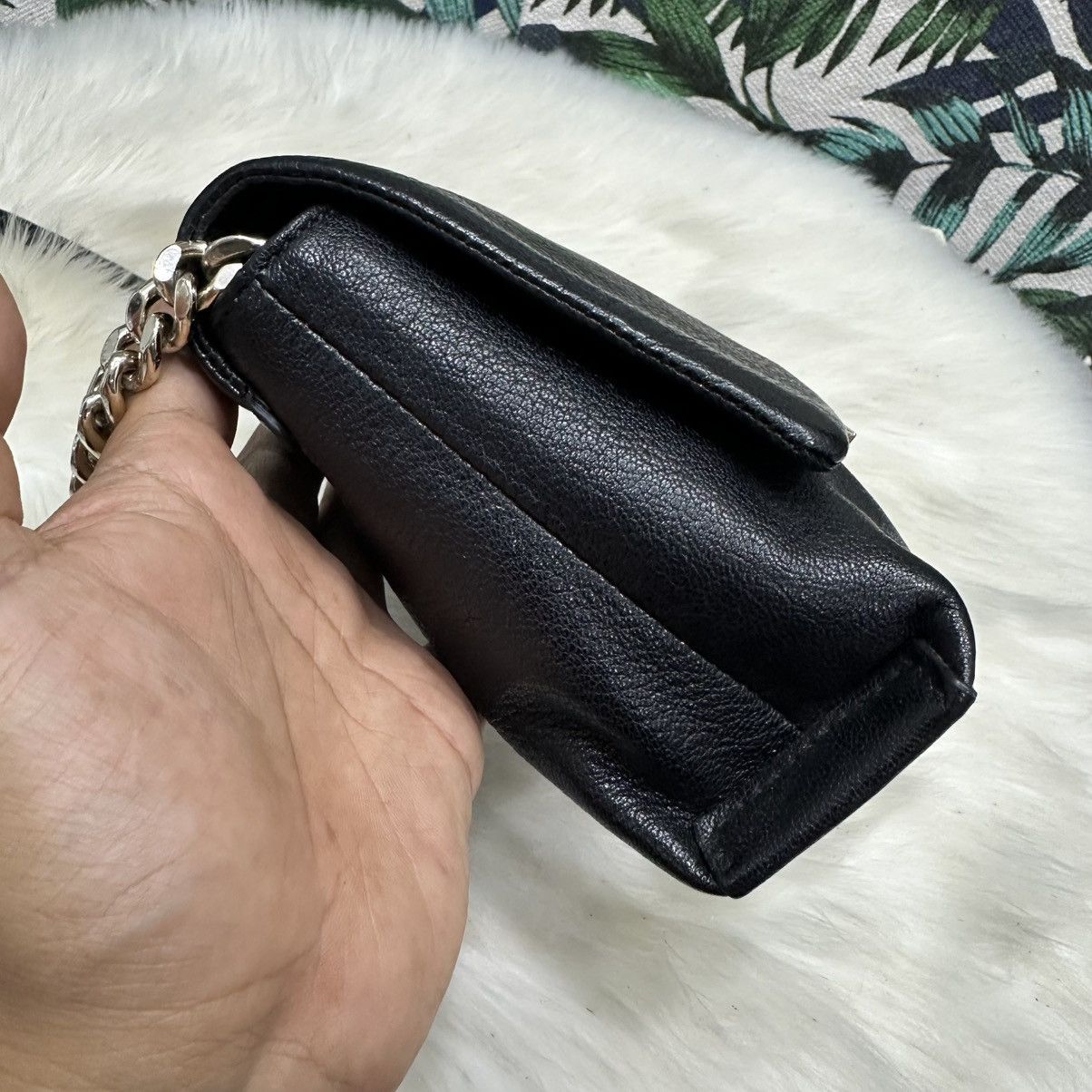 Kate Spade Authentic KATE SPADE Leather Crossbody Bag Size ONE SIZE - 4 Thumbnail