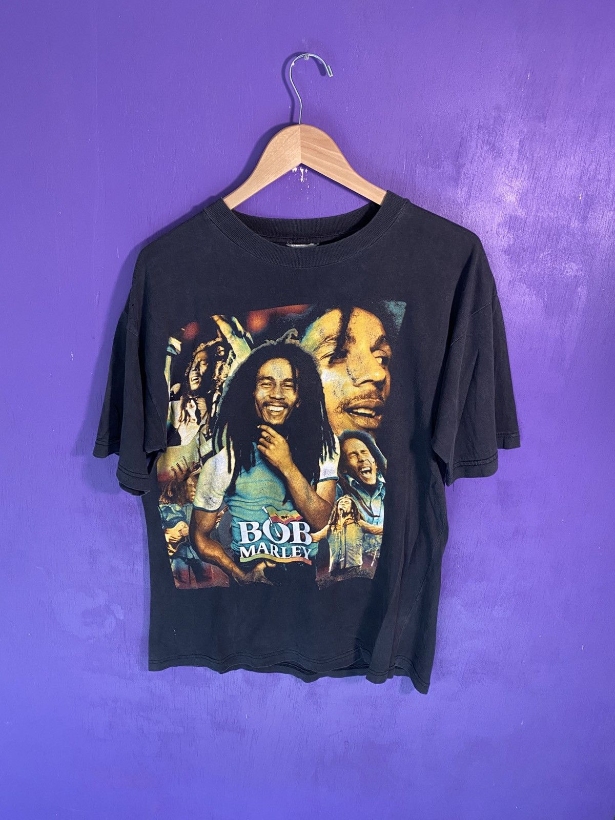 Rap Tees Vintage 90s Bob Marley uprising rap tee Size US L / EU 52-54 / 3 - 1 Thumbnail