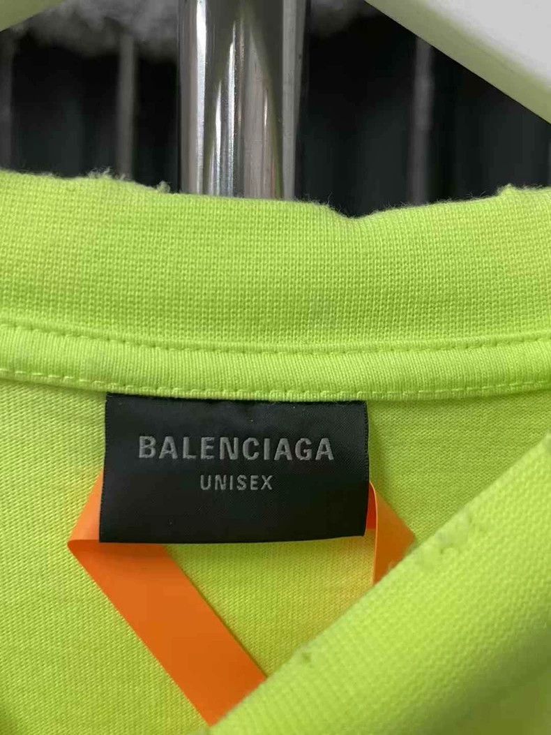 Balenciaga Balenciaga Balenciaga Fluorescent Green Short Sleeve Shirt Size US XS / EU 42 / 0 - 5 Thumbnail