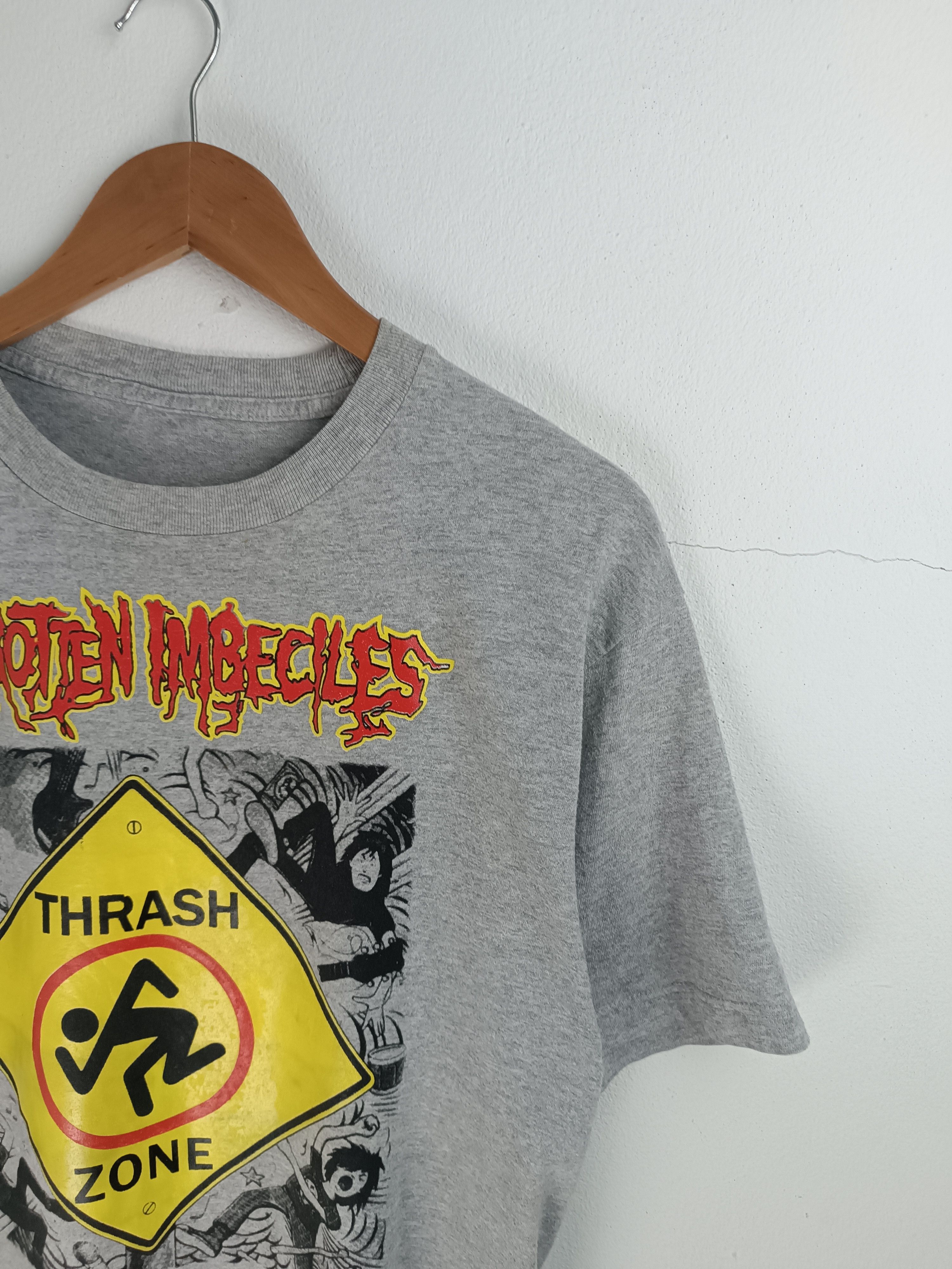 Band Tees VINTAGE DIRTY ROTTEN IMBECILES D.R.I THRASH ZONE TEE Size US L / EU 52-54 / 3 - 11 Thumbnail