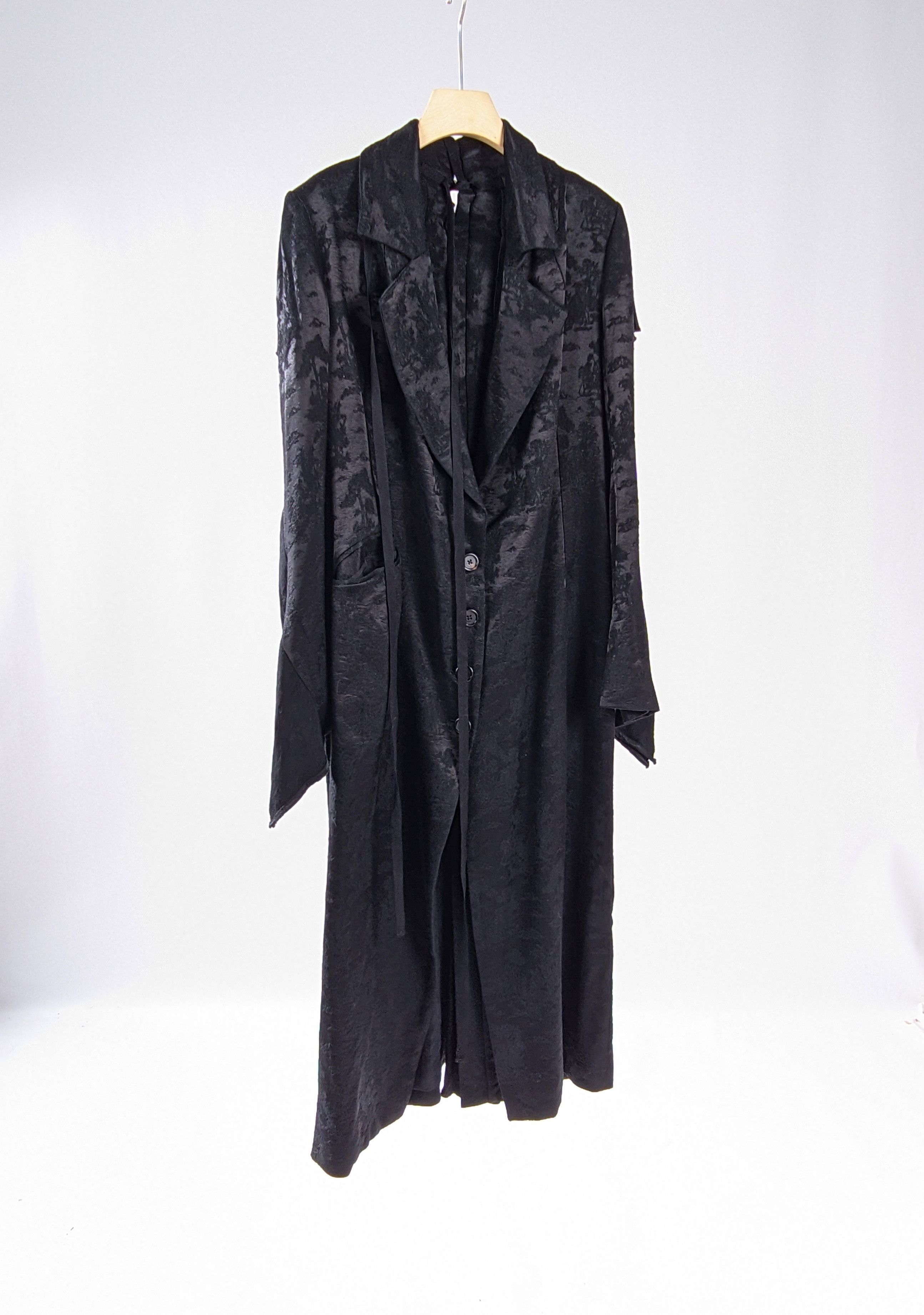 Ann Demeulemeester Ann Demeulemeester embroidery coat Size S / US 4 / IT 40 - 1 Thumbnail