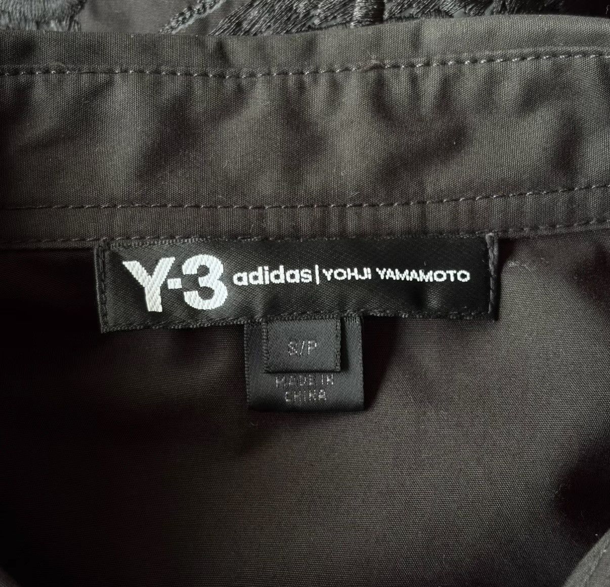 Yohji Yamamoto Yohji Yamamoto 23SS Mad Black Raven Zip-up Shirt Size US S / EU 44-46 / 1 - 6 Thumbnail