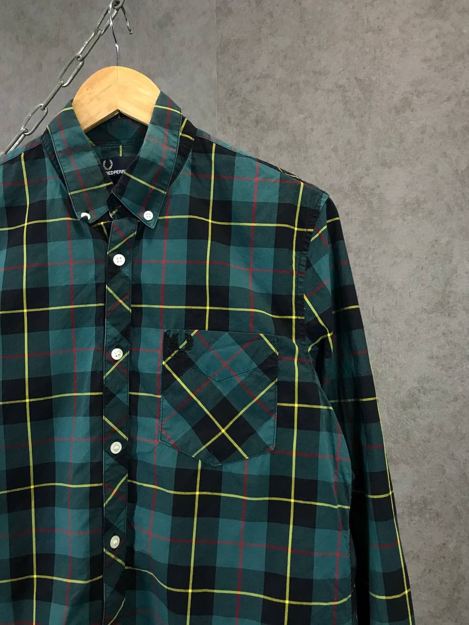 Designer Fred Perry casual designer shirt Size US M / EU 48-50 / 2 - 2 Thumbnail