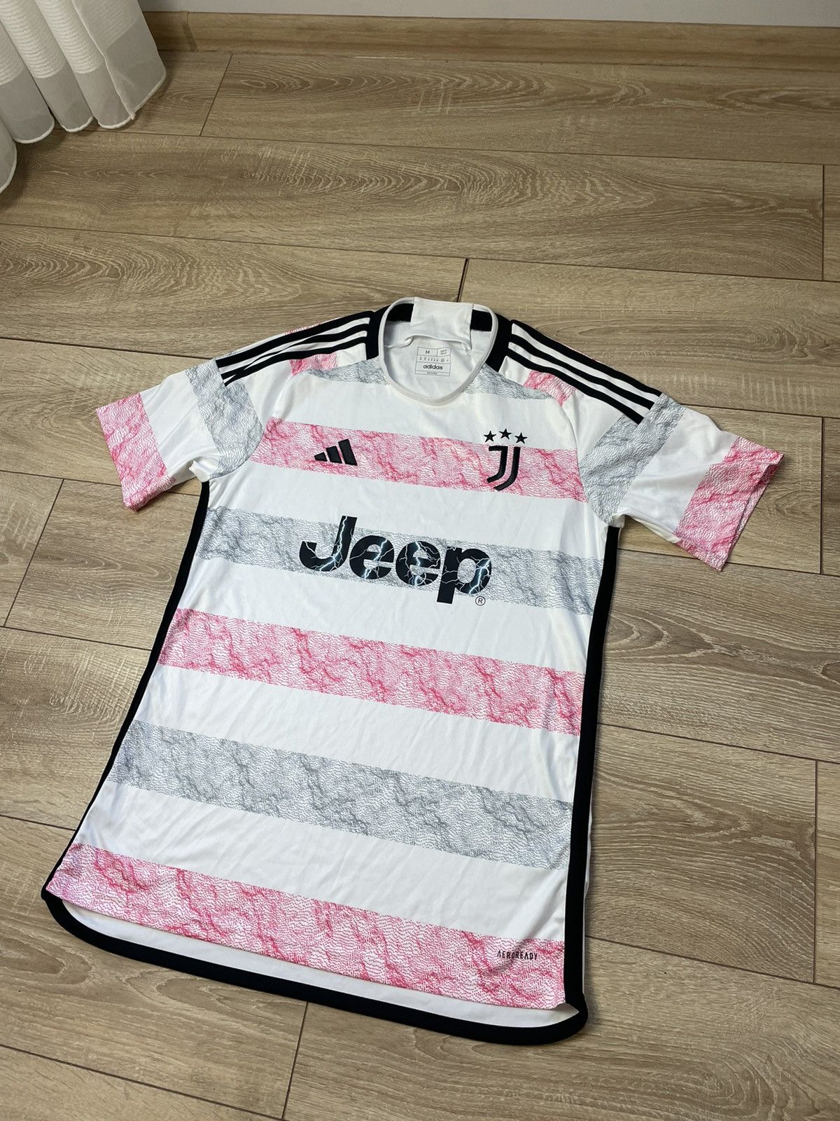 Adidas JUVENTUS 2023/2024 AWAY FOOTBALL SHIRT JERSEY ADIDAS SIZE M Size US M / EU 48-50 / 2 - 2 Thumbnail