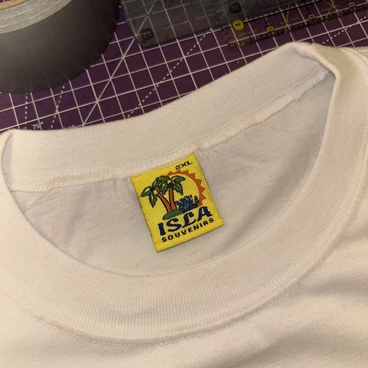 Japanese Brand × Other × Vintage 2000s Davao Philippines Souvenir T-Shirt Size US XXL / EU 58 / 5 - 3 Thumbnail