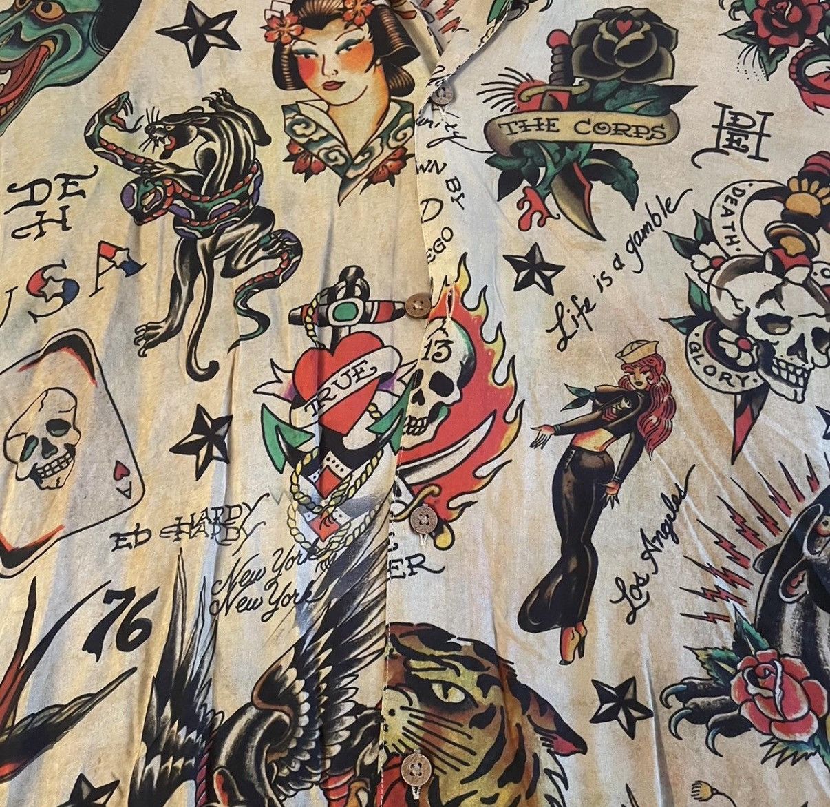 Ed Hardy Never worn men’s rare Ed Hardy front button up Size US XL / EU 56 / 4 - 2 Thumbnail