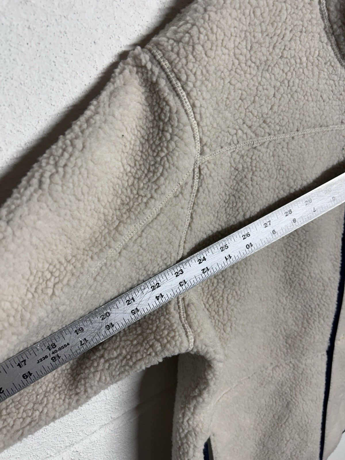 Eddie Bauer Eddie Bauer Jacket Cream Sherpa Fleece Deep Pile Full Zip Size US L / EU 52-54 / 3 - 5 Thumbnail
