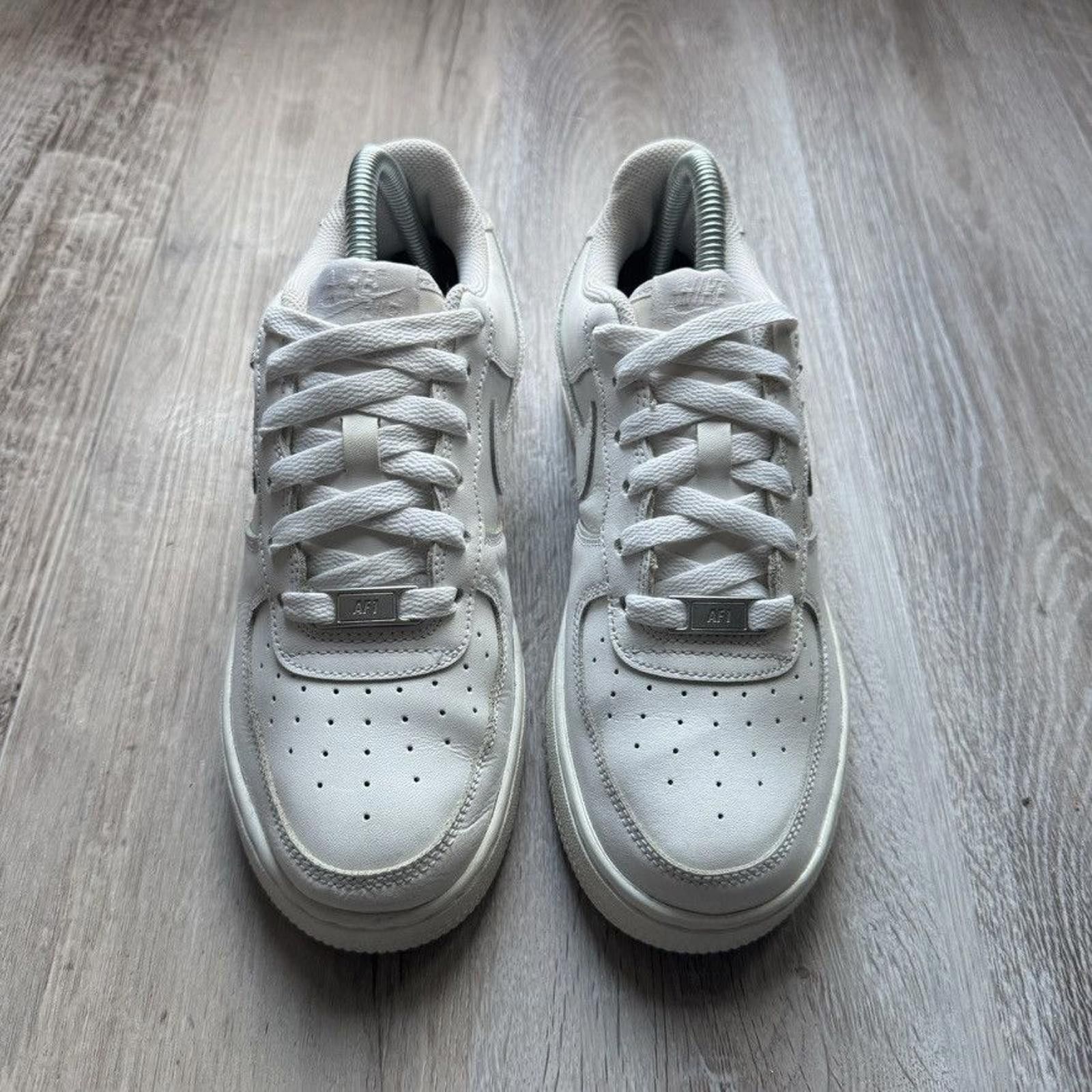 Nike NIKE • Air Force 1 Low '07 (6.5M) Size US 6.5 / EU 39-40 - 4 Thumbnail
