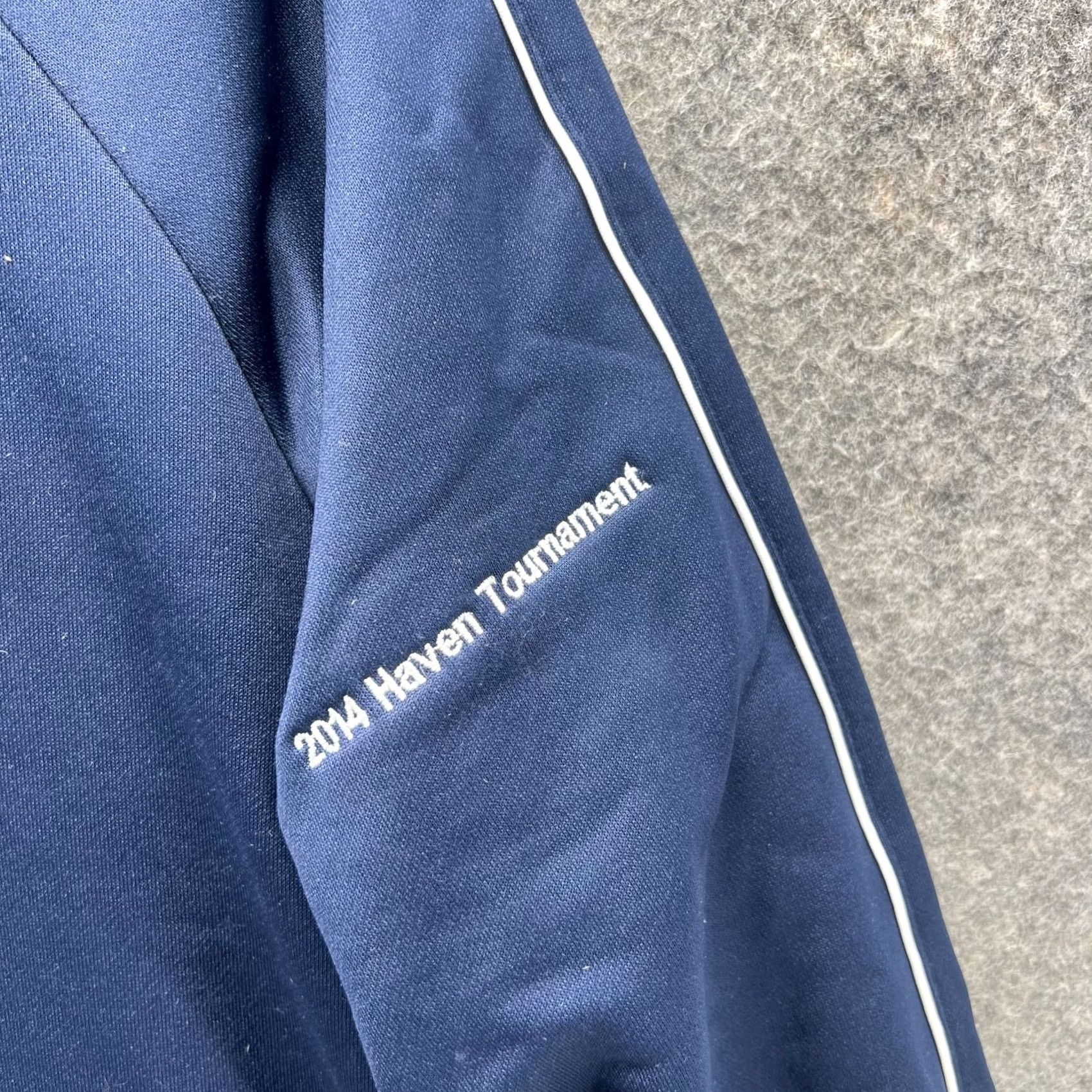 Adidas VINTAGE Adidas Sweater Mens M Blue 1/4 Zip Golf Haven Tournament 2014 White River Size US M / EU 48-50 / 2 - 6 Thumbnail