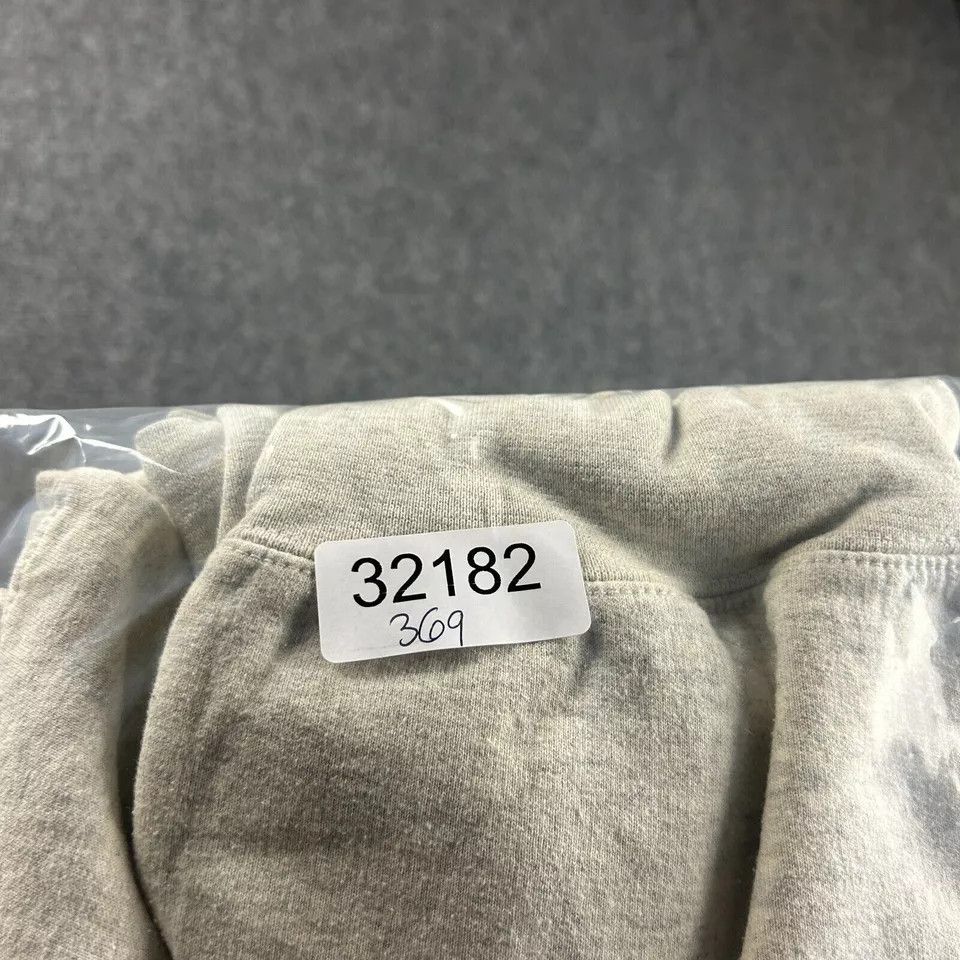 Champion Champion Sweatshirt Adults Small Ivory Arkansas Crew Neck Size US S / EU 44-46 / 1 - 8 Thumbnail