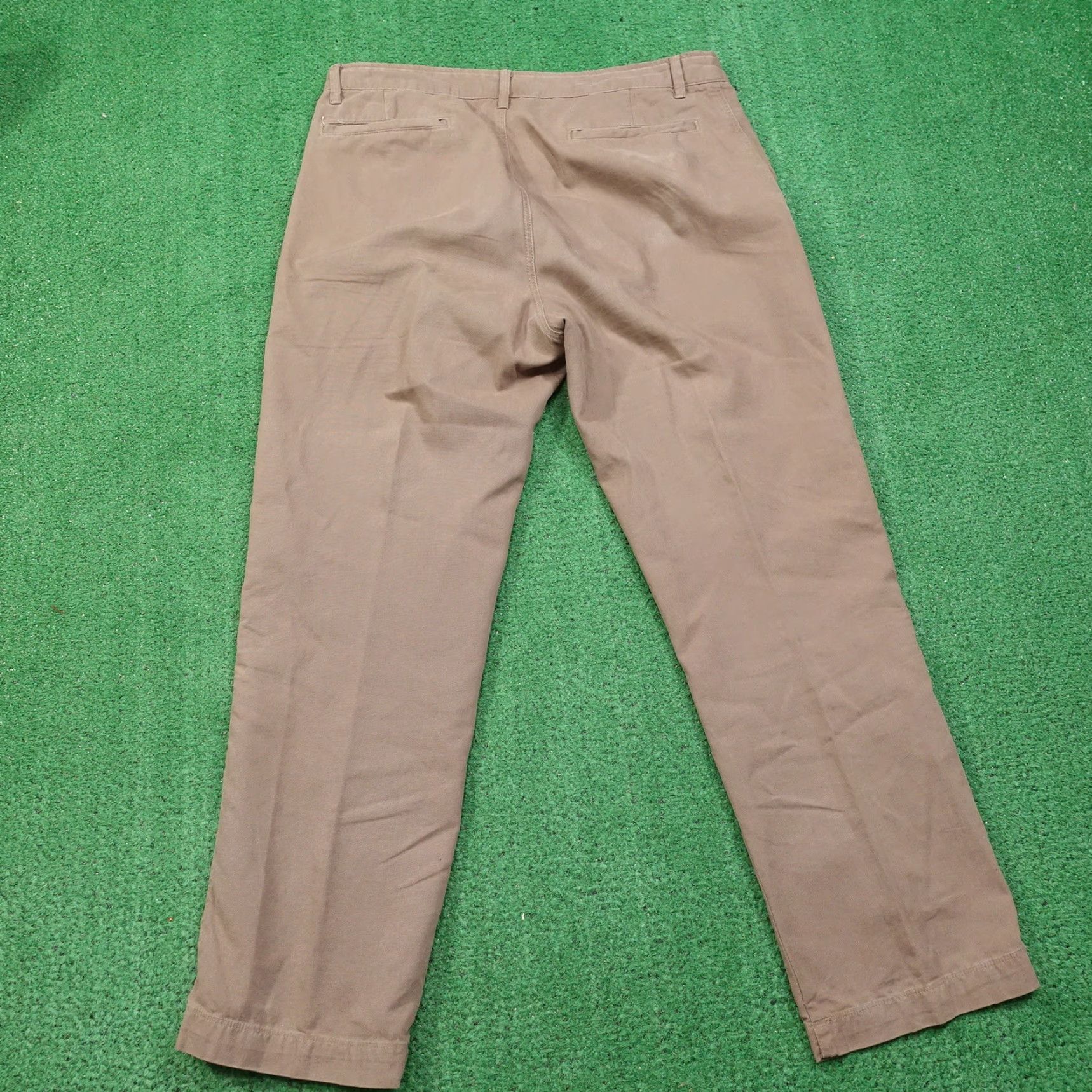 Roundtree & Yorke Vintage ROUNDTREE & YORKE Chino Pants Brown Adult Size 36x30 Casual Mens Size US 36 / EU 52 - 4 Thumbnail
