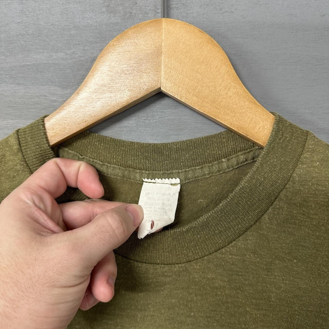 Vintage True Vintage 70s M.A.S.H. TV Show Green Shirt 1981 Medium Size US M / EU 48-50 / 2 - 6 Thumbnail