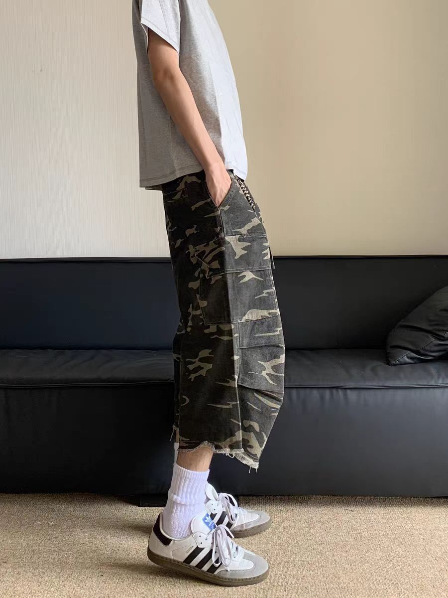 Japanese Brand × Vintage Vintage camouflage fringe workwear baggy casual shorts Size US 33 - 2 Thumbnail