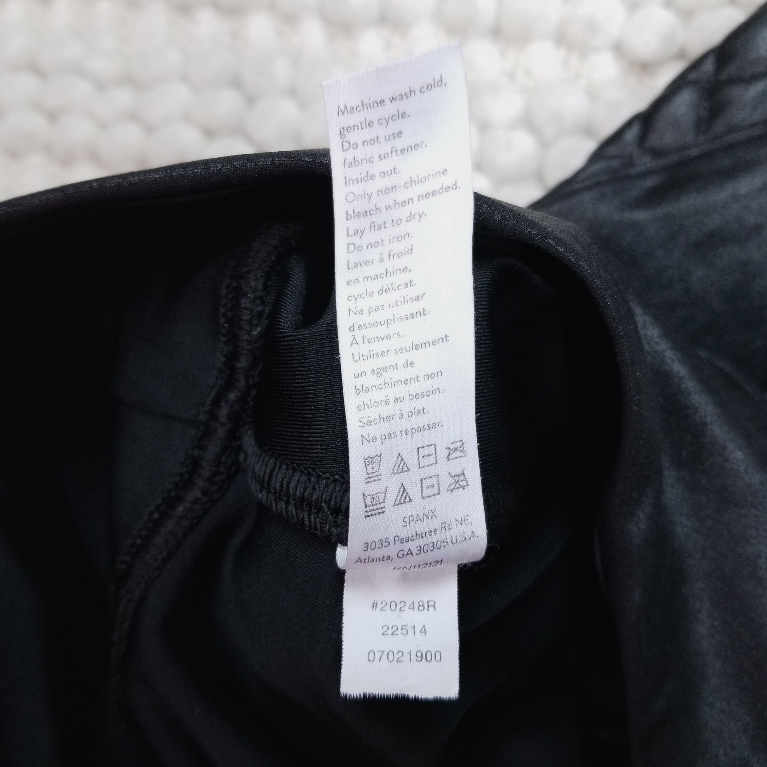 Spanx Quilted Faux Leather Leggings Moto Sz Medium Size 30" / US 8 / IT 44 - 7 Thumbnail