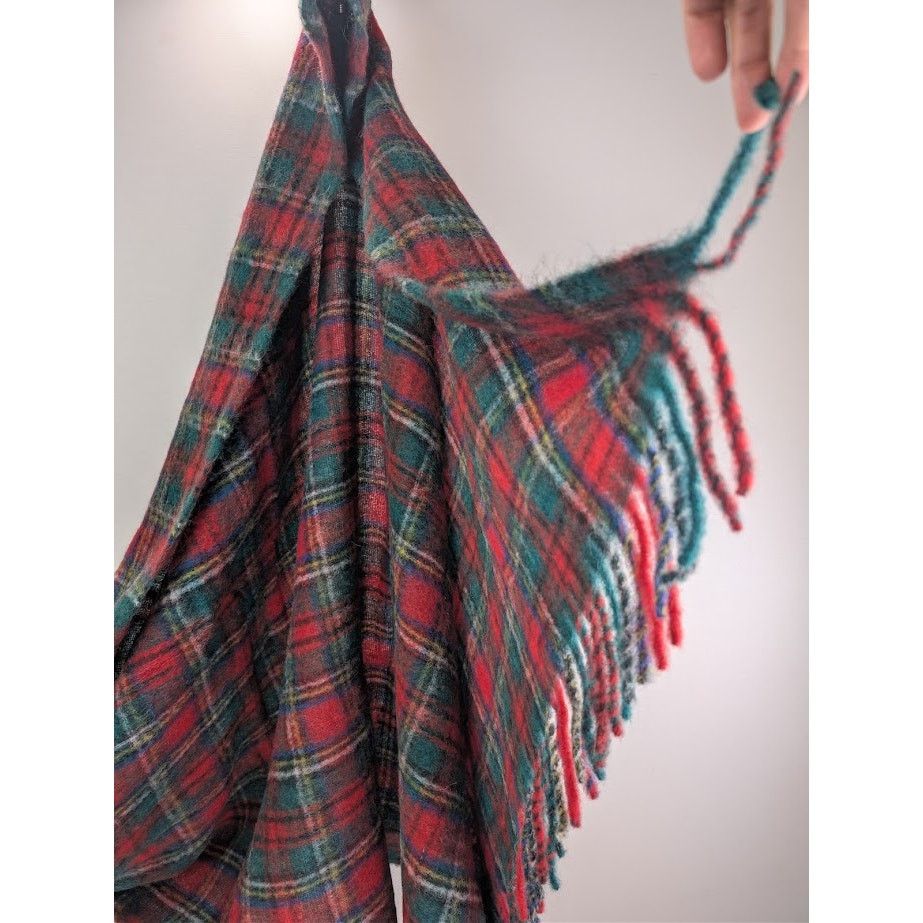 Saint Laurent Paris o1rshd1 Size: OS / Grande Scarf in Multicolor Size ONE SIZE - 8 Thumbnail
