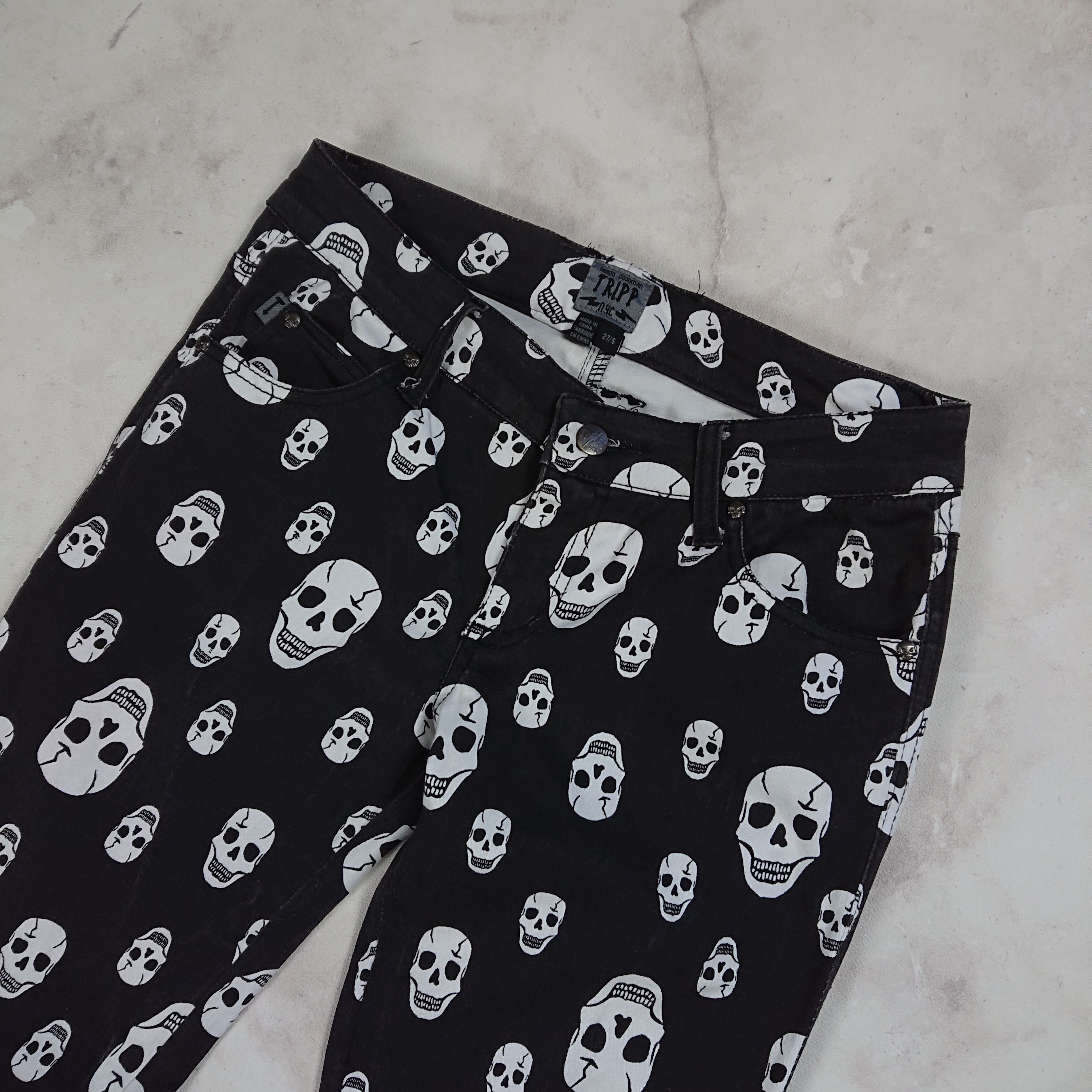 Tripp NYC Tripp NYC Skull AOP Stretch Pants Size US 33 - 2 Thumbnail