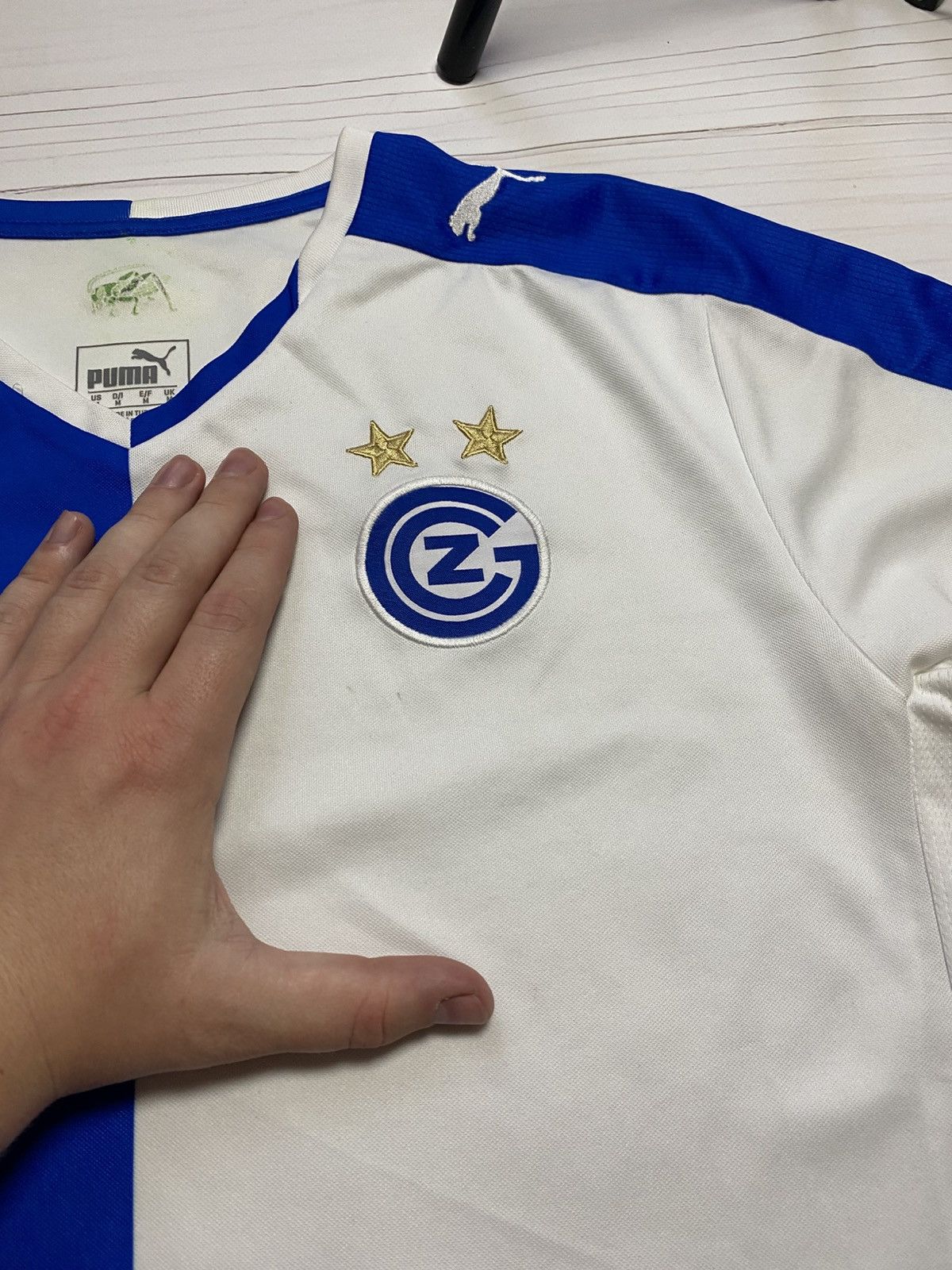 Puma × Vintage Puma Grasshoppers Club Zűrich 2015/16 home soccer jersey y2k Size US M / EU 48-50 / 2 - 6 Thumbnail