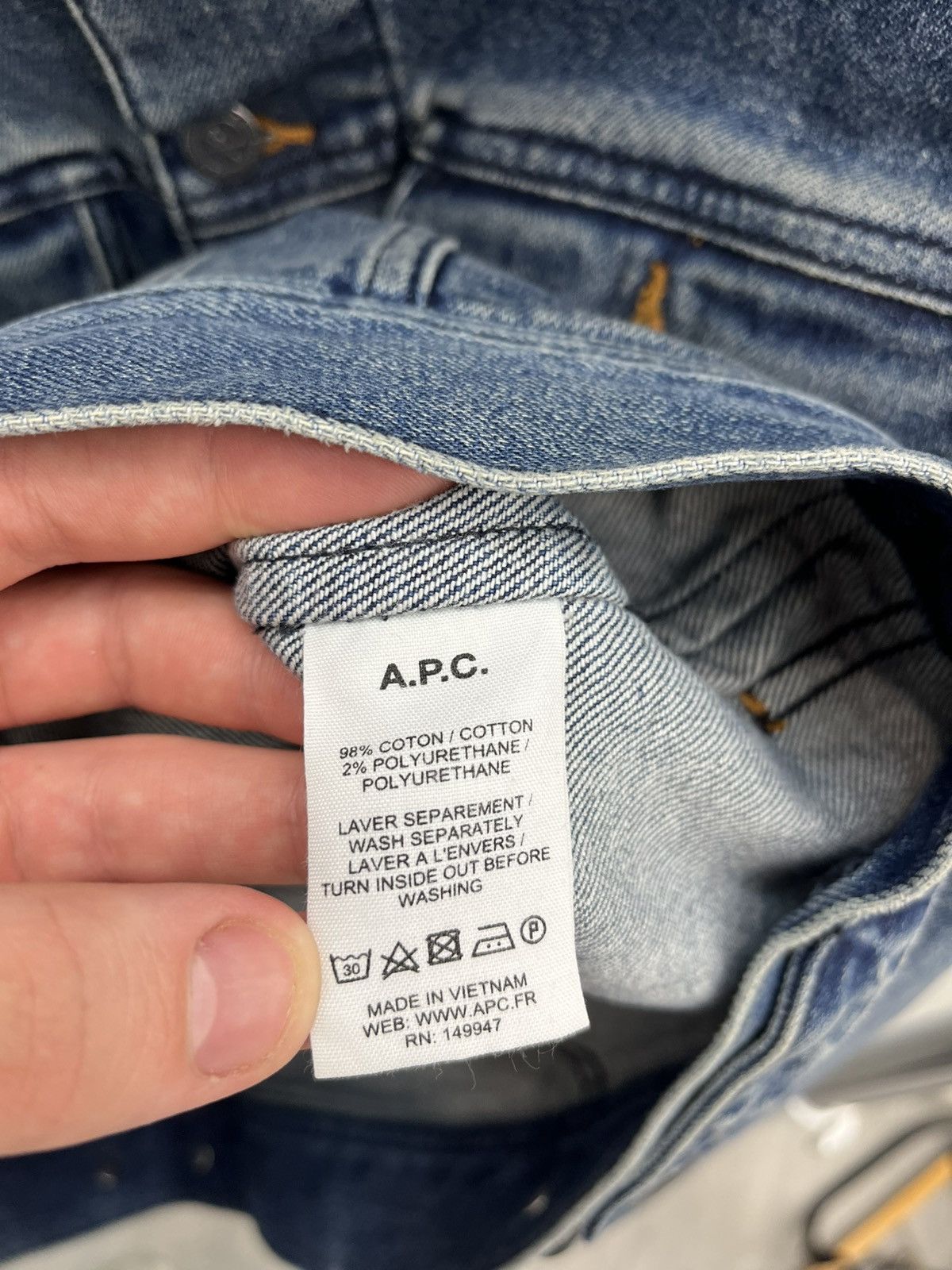 A.P.C. A.P.C. Denim Jacket Size US L / EU 52-54 / 3 - 5 Thumbnail