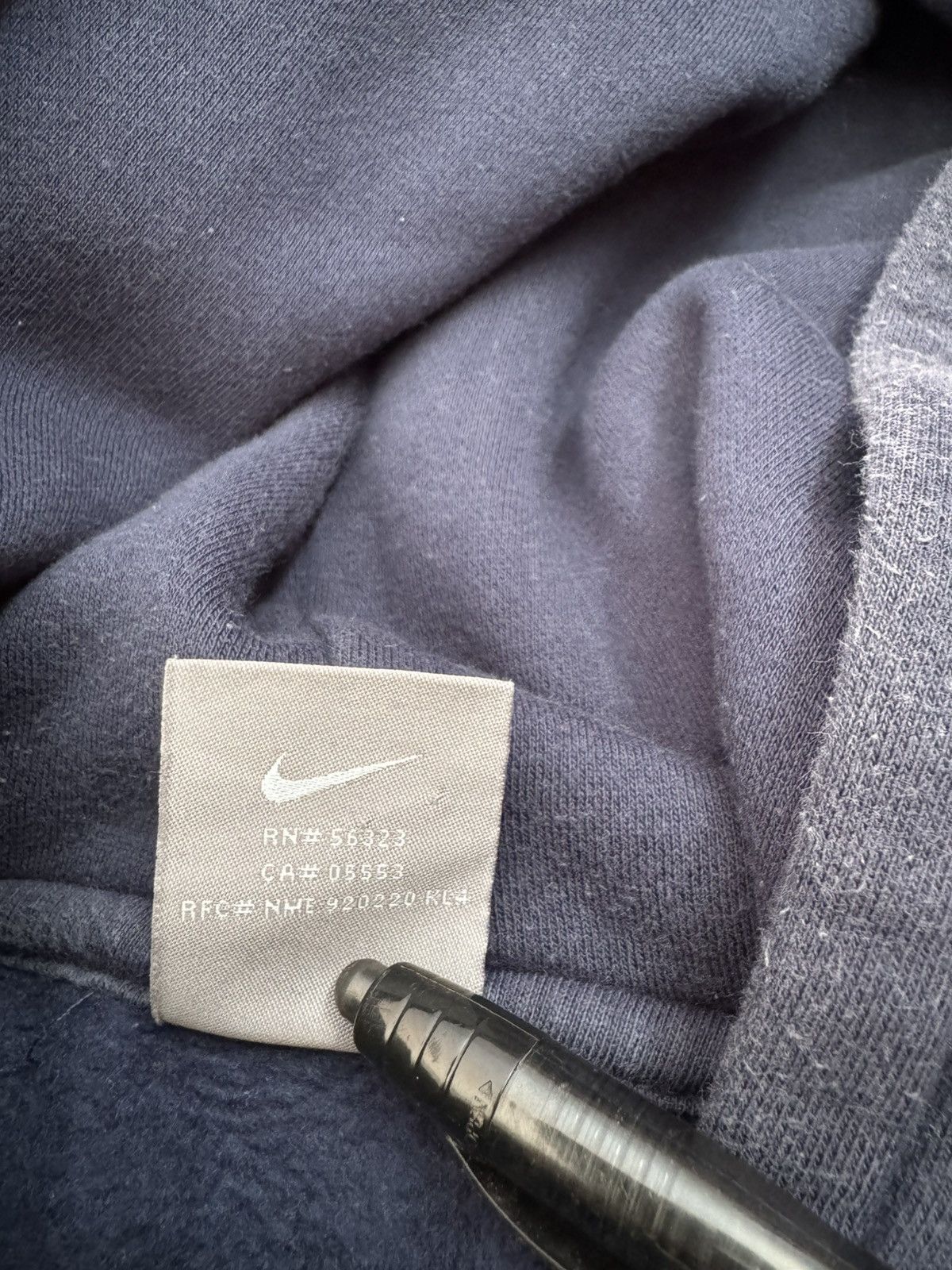 Nike Vintage Nike Swoosh Hoodie - Large Size US L / EU 52-54 / 3 - 6 Thumbnail