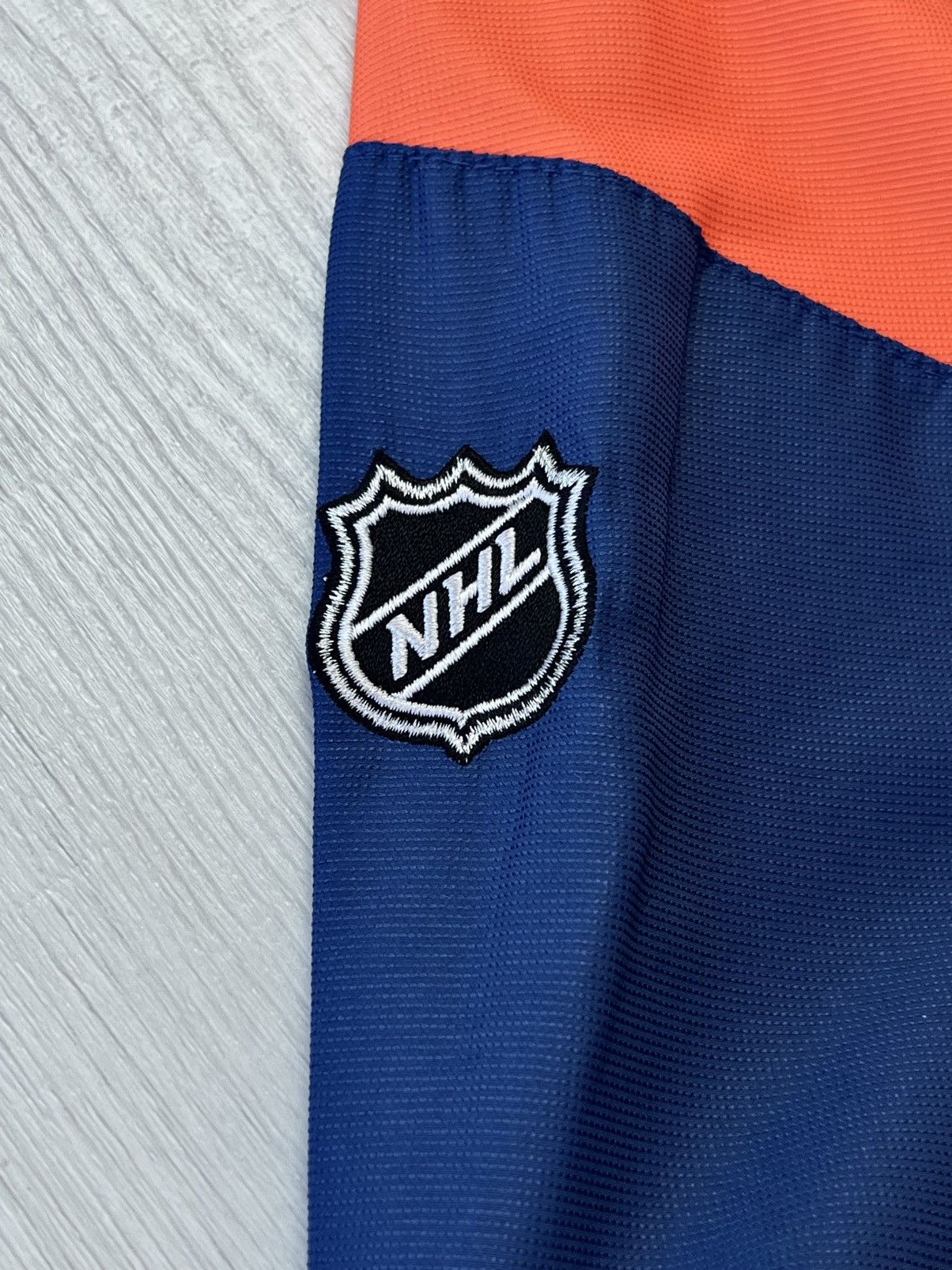 Reebok Vintage Reebok Edmonton Oilers Track Jacket NHL USA Y2K 90s Size US S / EU 44-46 / 1 - 6 Thumbnail