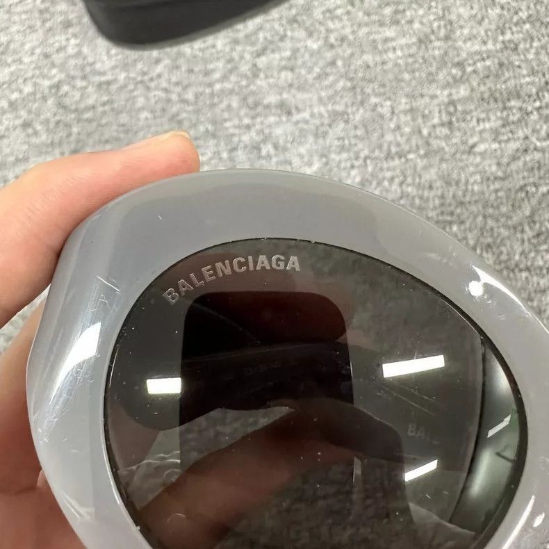 Balenciaga balenciaga twisted lens sunglasses with case-2507 Size ONE SIZE - 4 Thumbnail