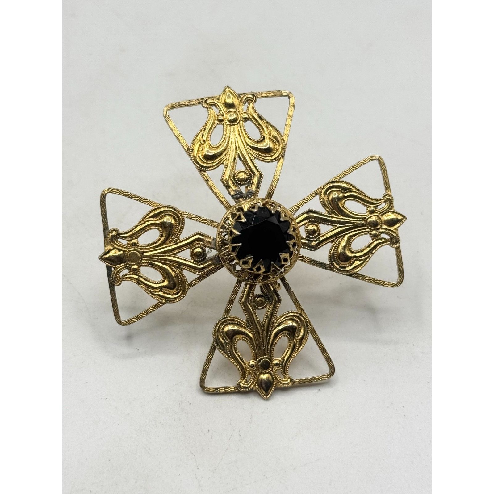 Vintage Freirich Black Stone Maltese Cross Vintage Brooch Pin Size ONE SIZE - 2 Thumbnail