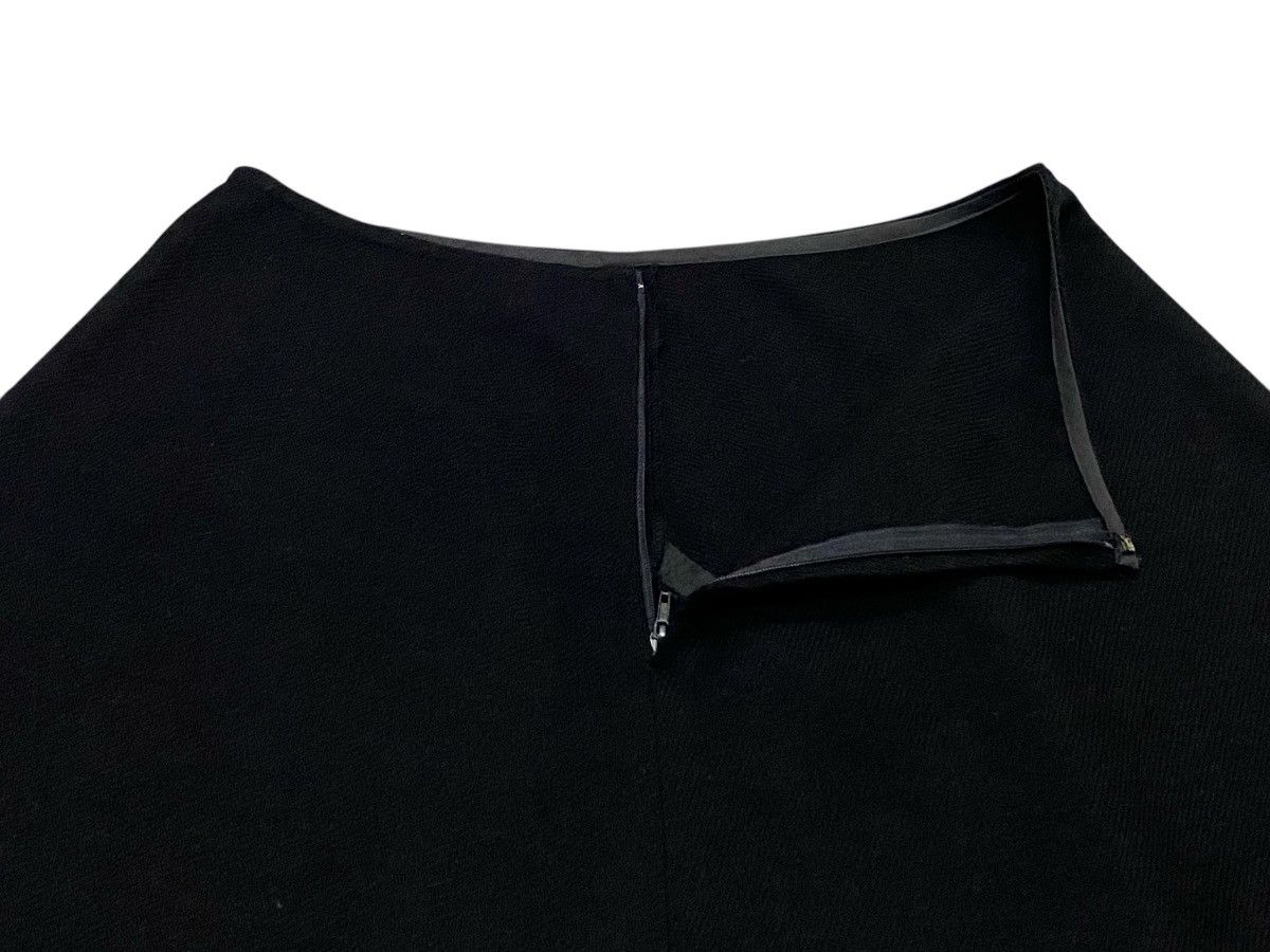 Comme des Garcons Tricot Comme Des Garçons AD2002 Wool Hem Faux Fur Skirt Size 26" / US 2 / IT 38 - 14 Thumbnail