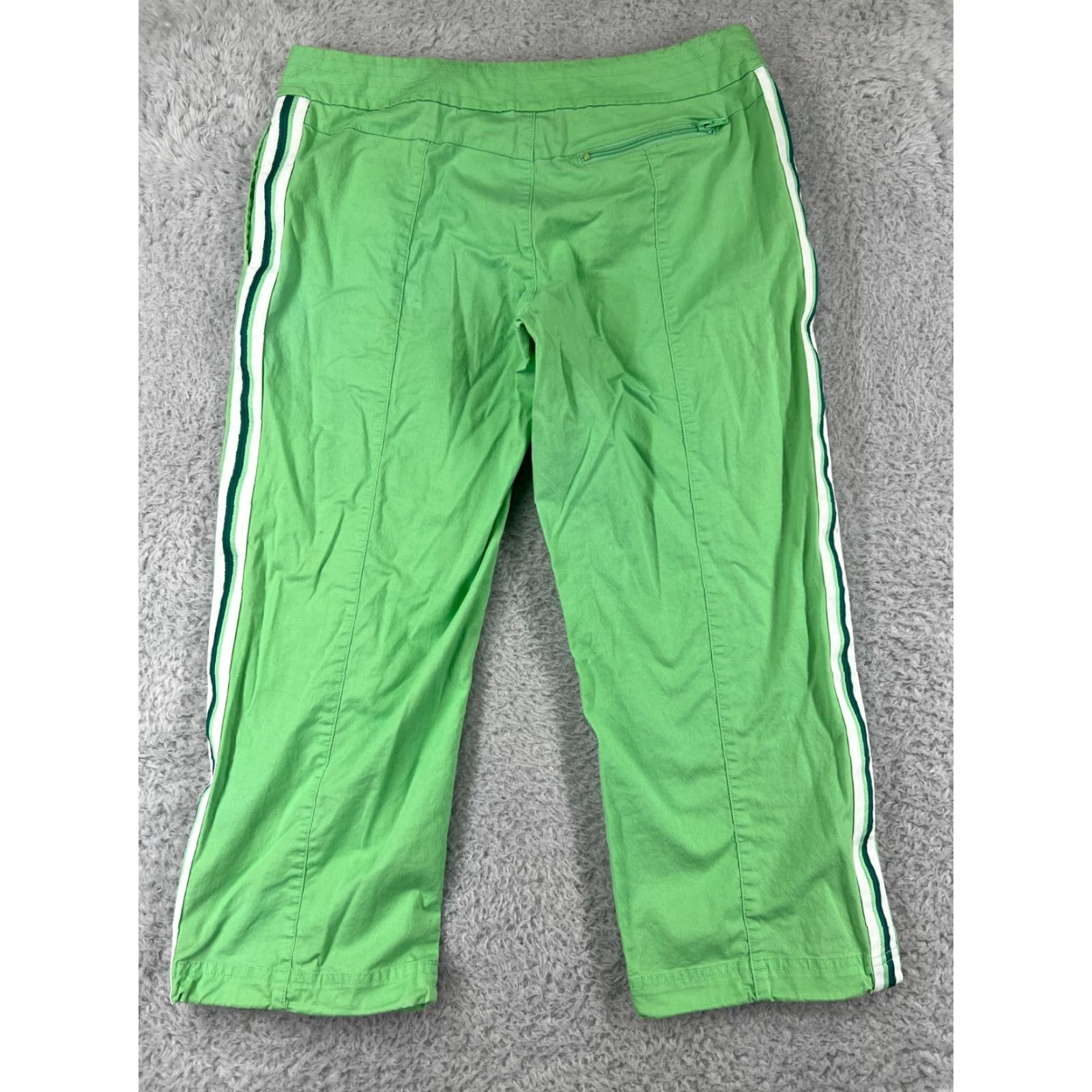 Nike Nike Women's Medium Green Cotton Blend Capri Pants with Pockets, Stretch, and Striped Detail for Golf Size 32" / US 10 / IT 46 - 2 Thumbnail