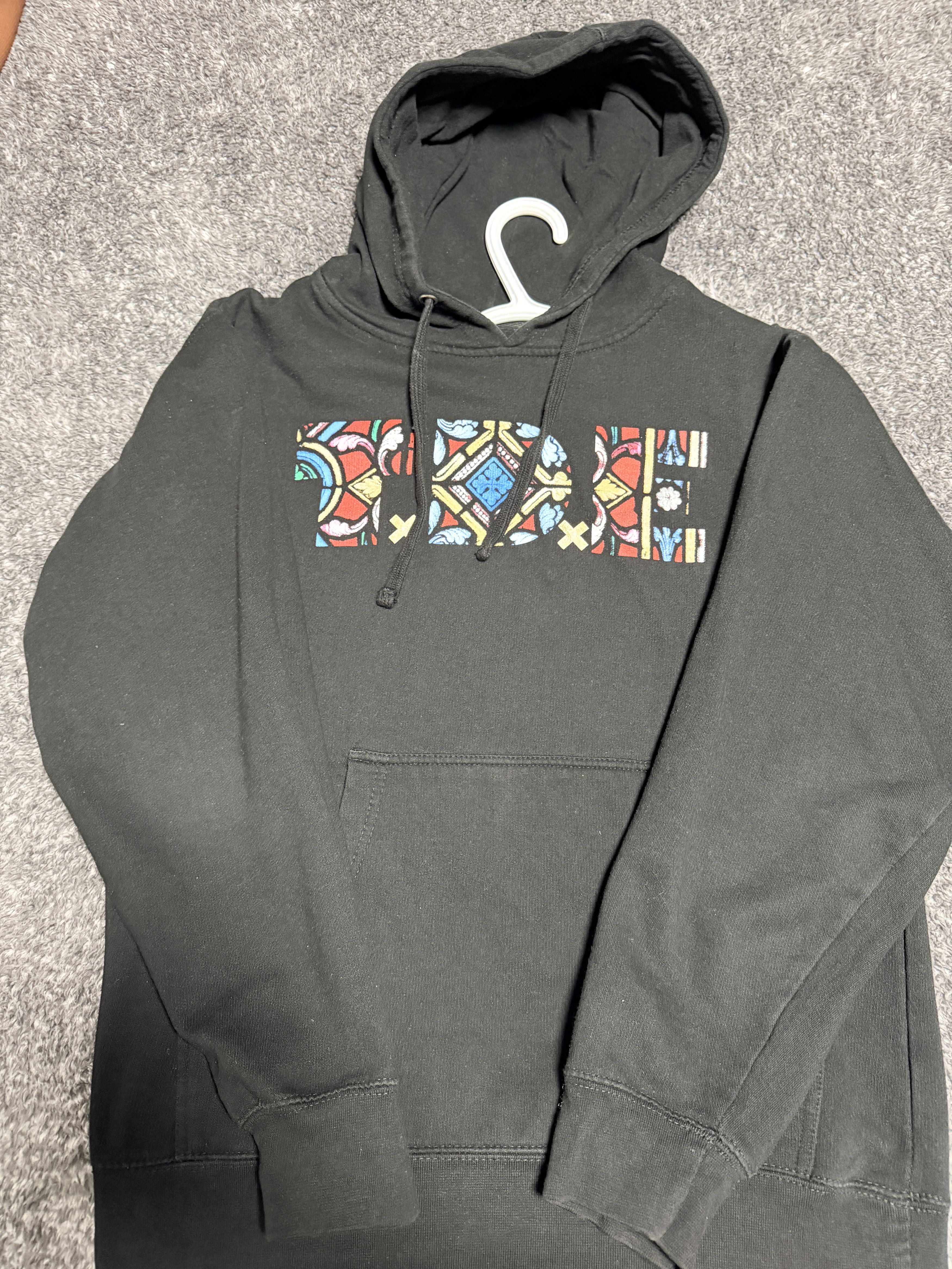 Top Dawg Entertainment Top Dawg Entertainment TDE Stained Glass Logo Hoodie (2015) Size US S / EU 44-46 / 1 - 1 Thumbnail