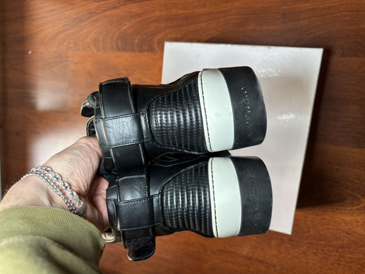 Givenchy Givenchy hi top tyson sneakers Size US 8 / EU 41 - 9 Thumbnail
