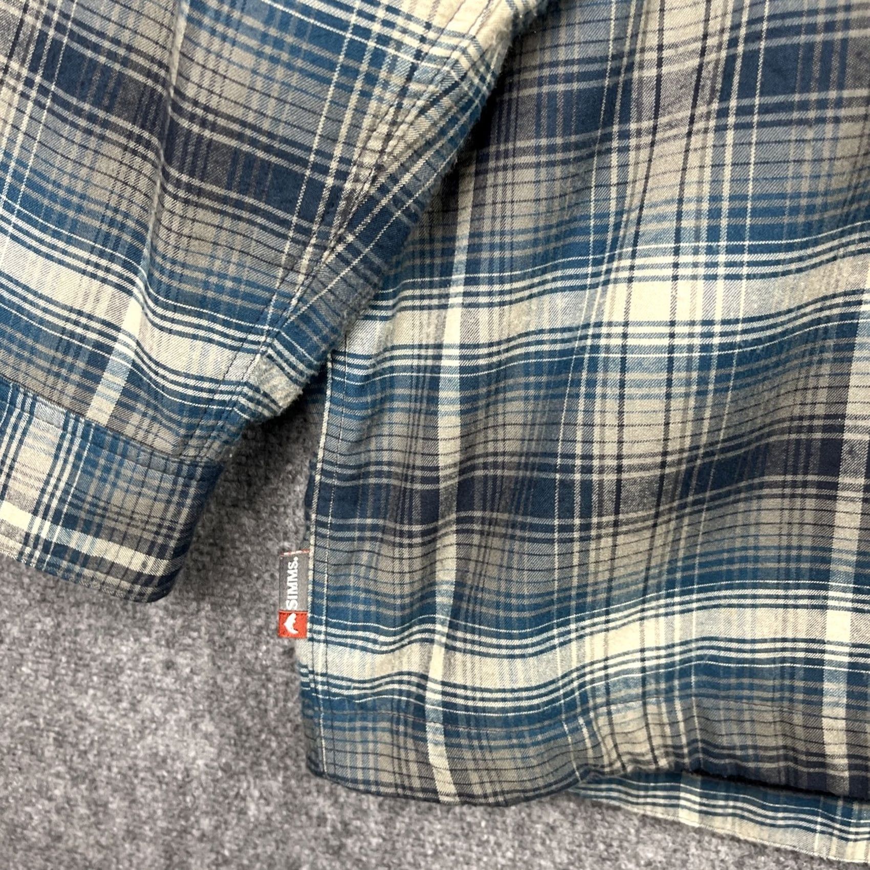 Vintage Simms Fishing Shirt Mens 2XL Flannel Plaid Thermal Waffle Lined Shacket Button Size US XXL / EU 58 / 5 - 6 Thumbnail