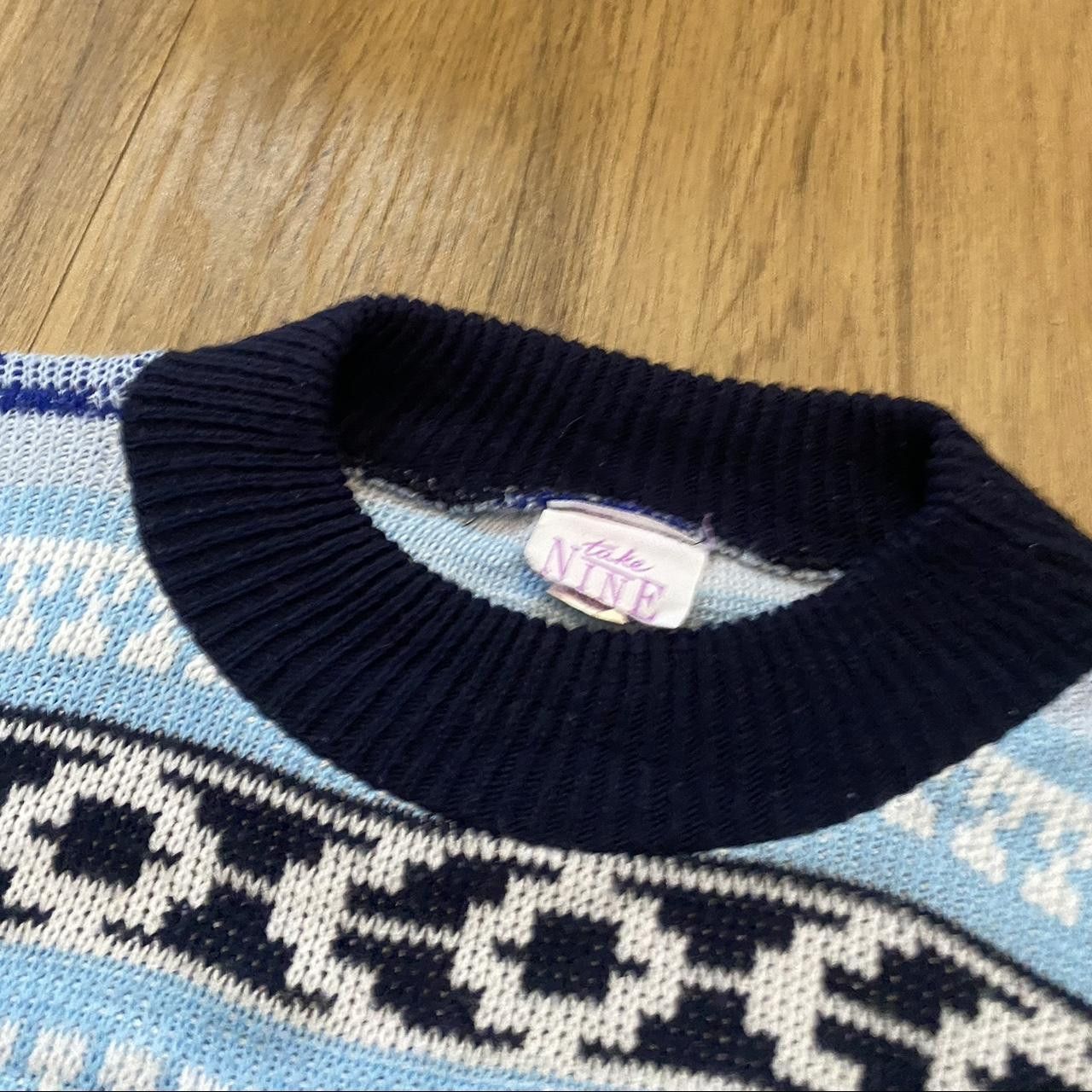 Other Blue and white patterned vintage sweater knit Winter Size US M / EU 48-50 / 2 - 4 Thumbnail